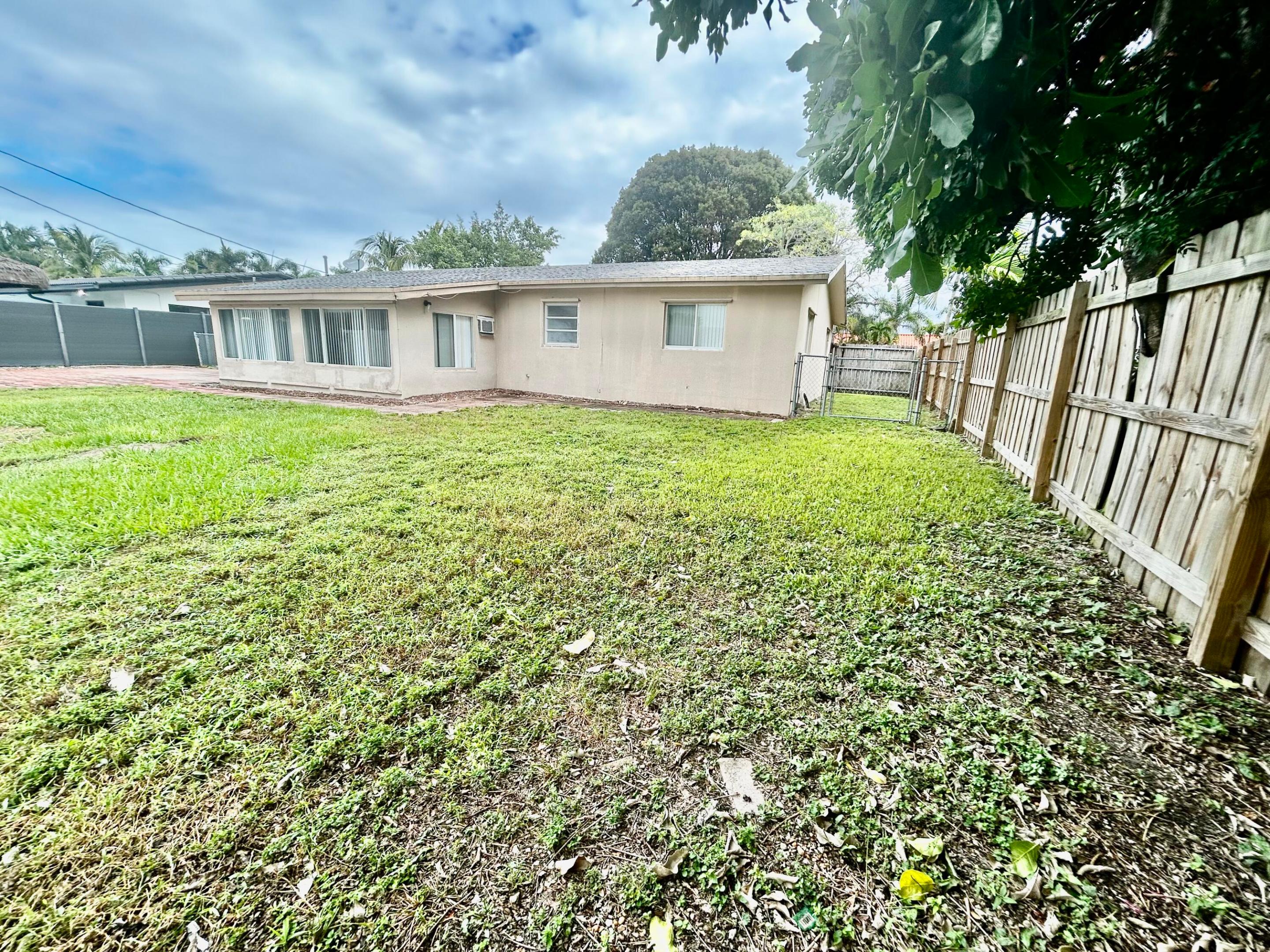 5151 NE 18th, Fort Lauderdale FL 33308