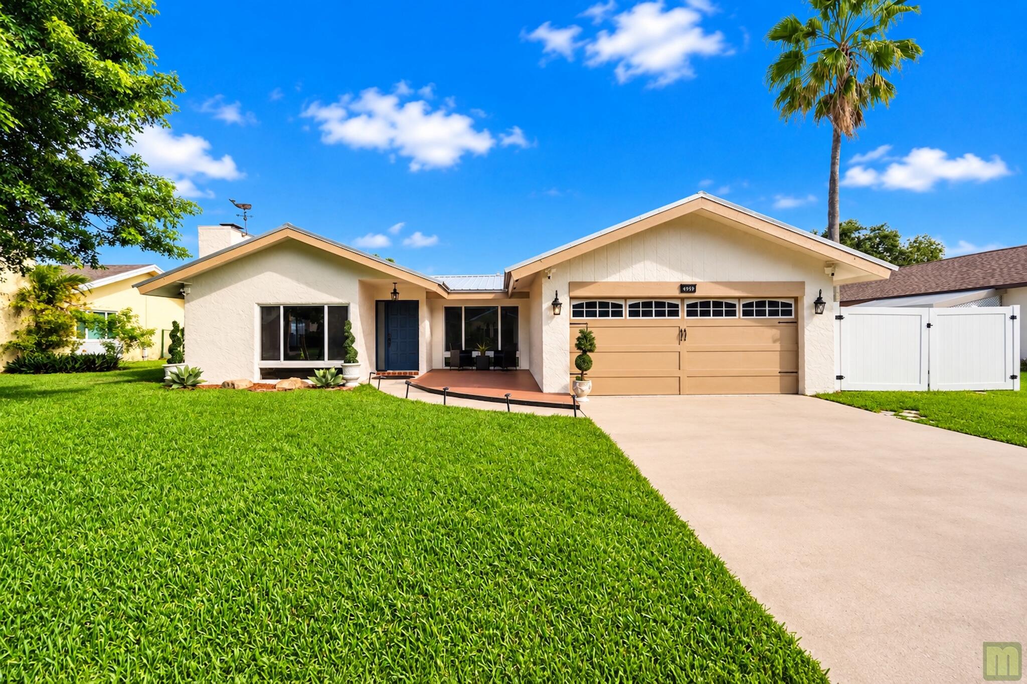 4959 NW 6TH, Coconut Creek FL 33063