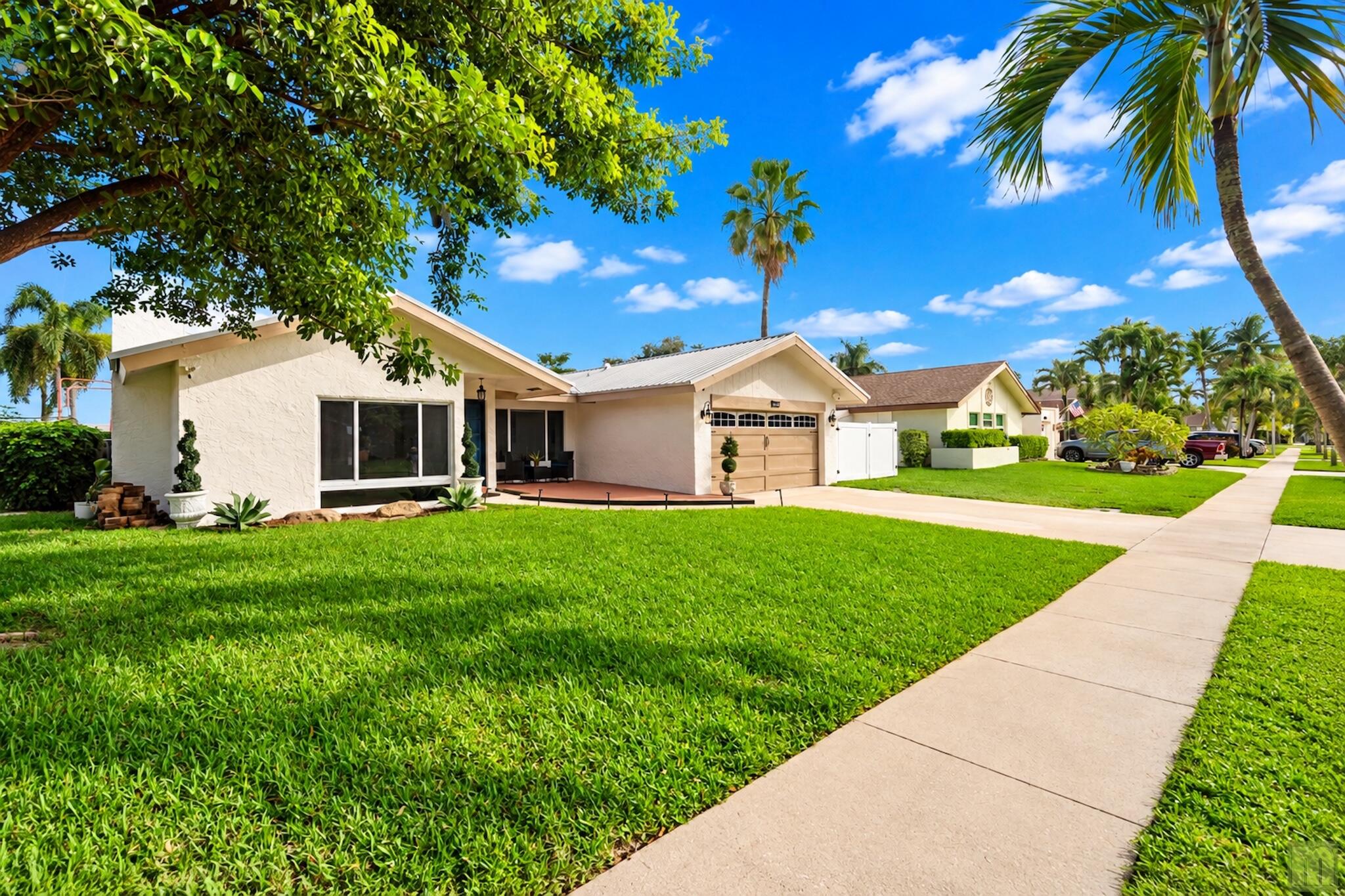 4959 NW 6TH, Coconut Creek FL 33063