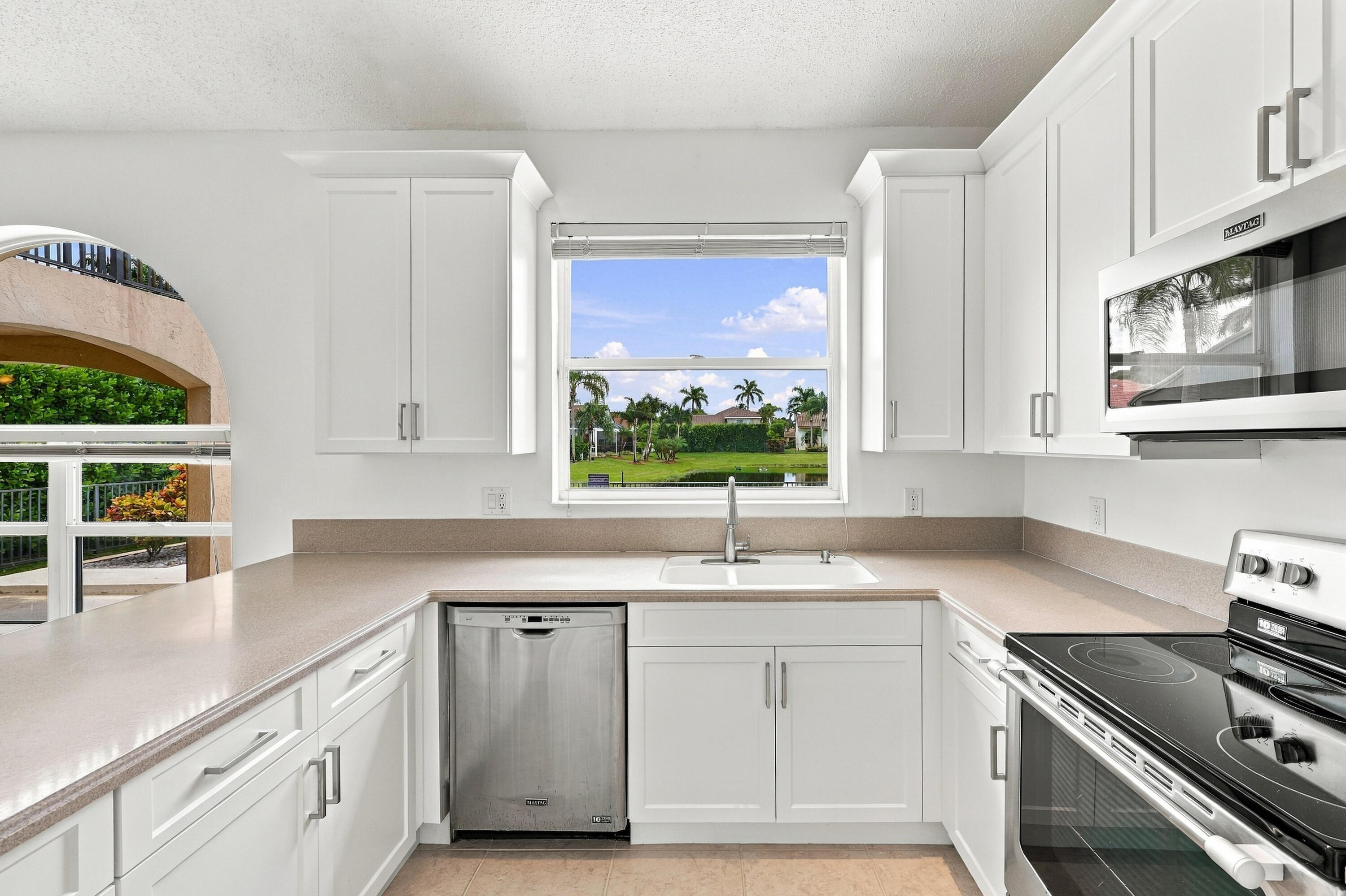 10671 St Thomas, Boca Raton FL 33498
