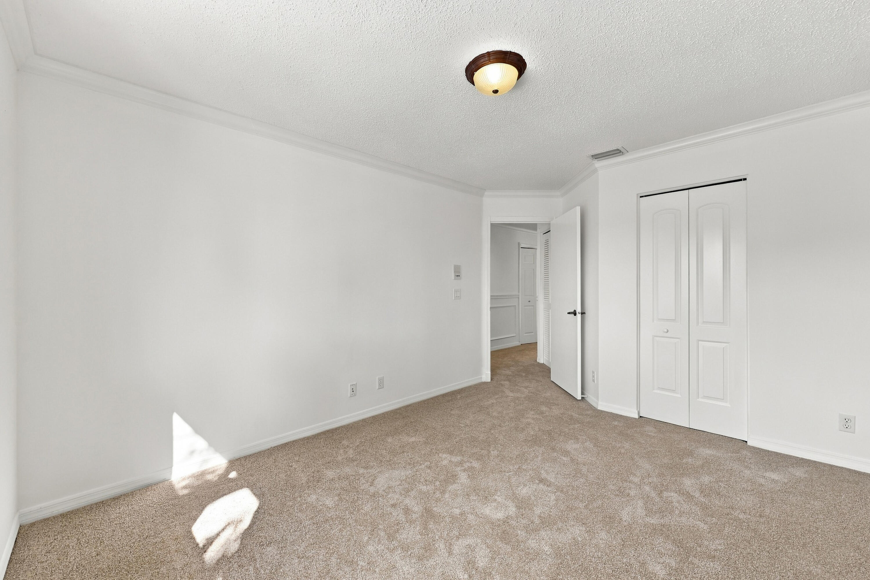 10671 St Thomas, Boca Raton FL 33498