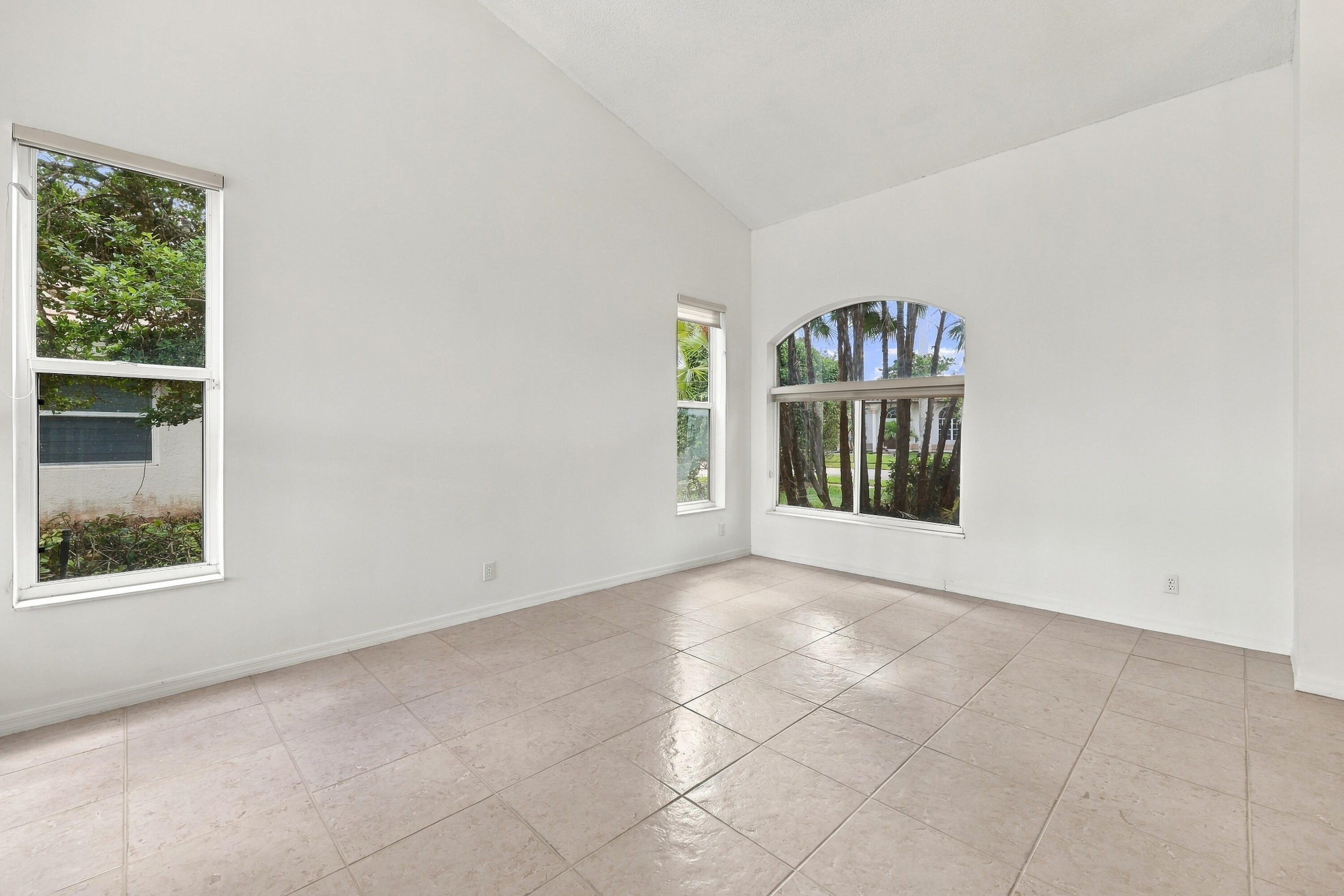 10671 St Thomas, Boca Raton FL 33498