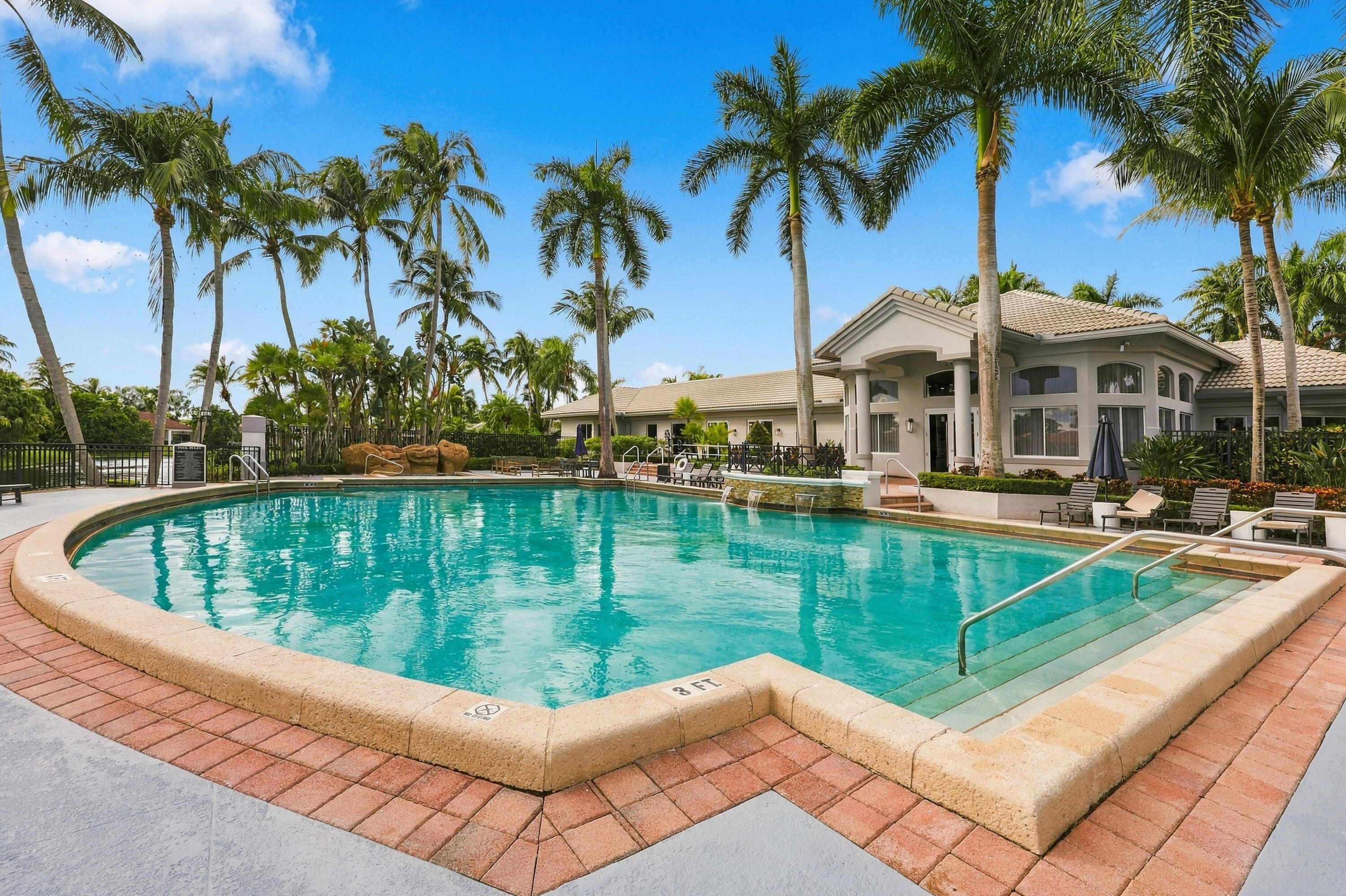 10671 St Thomas, Boca Raton FL 33498