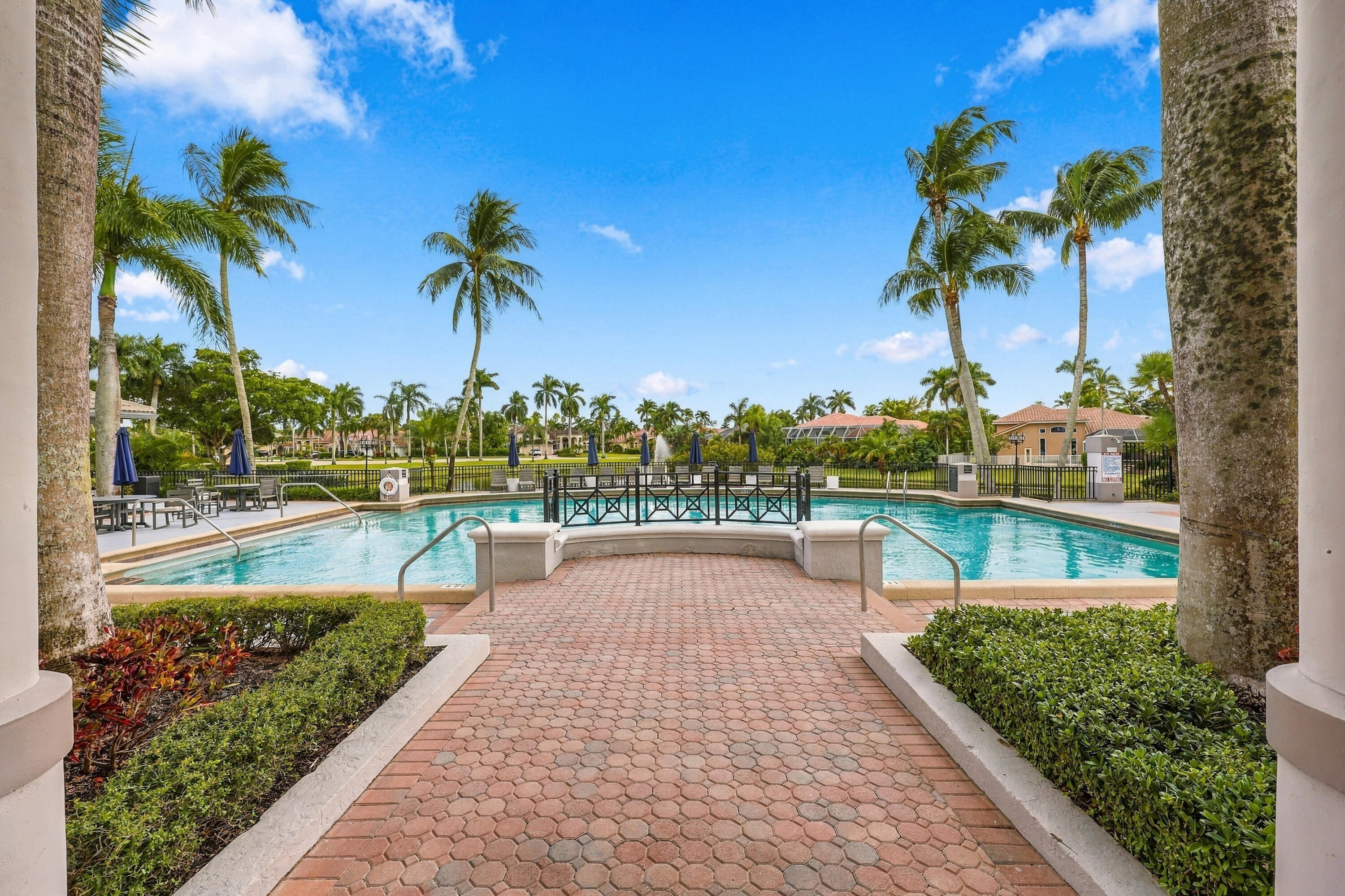 10671 St Thomas, Boca Raton FL 33498