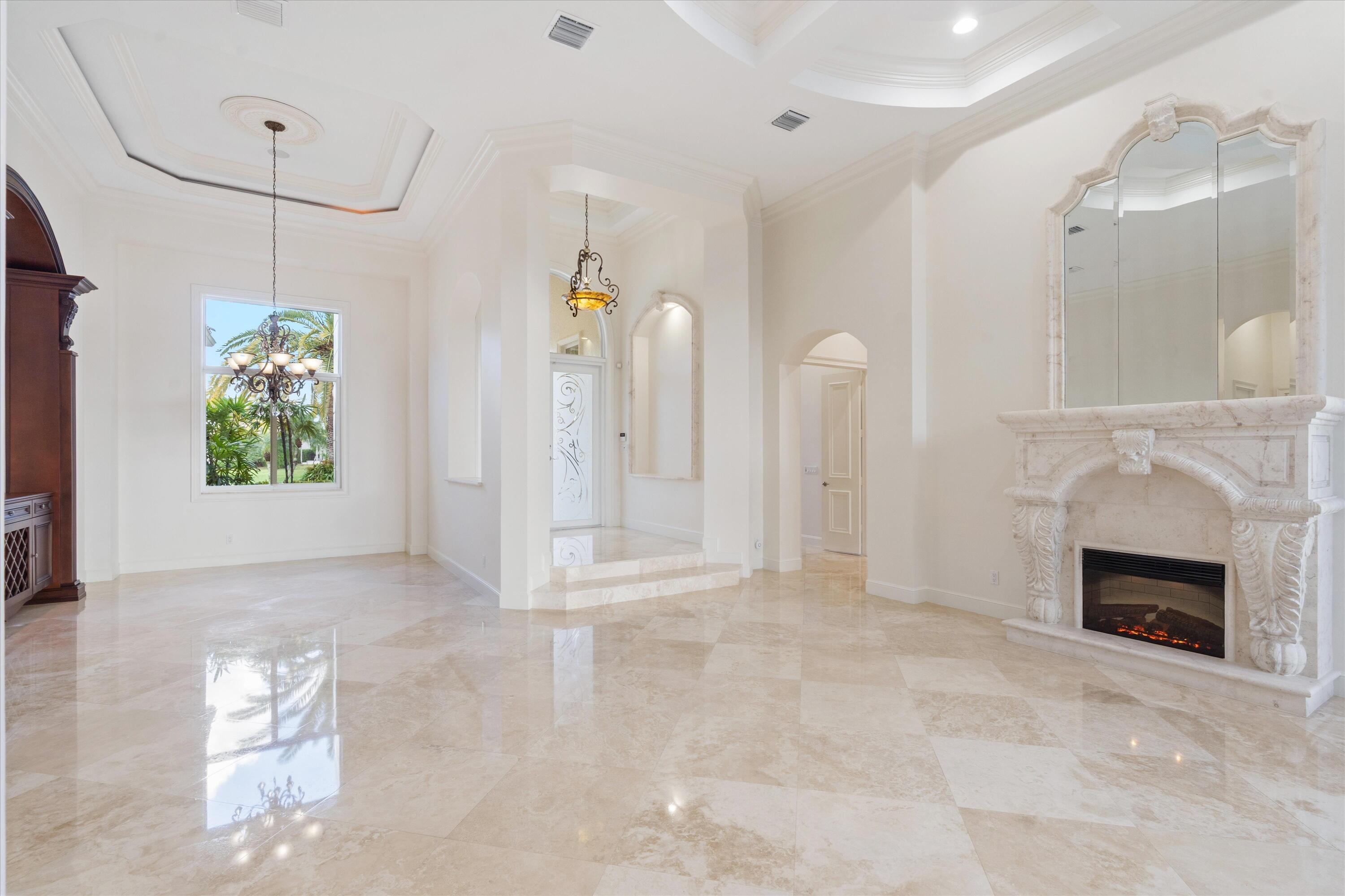 681 Carrotwood, Plantation FL 33324