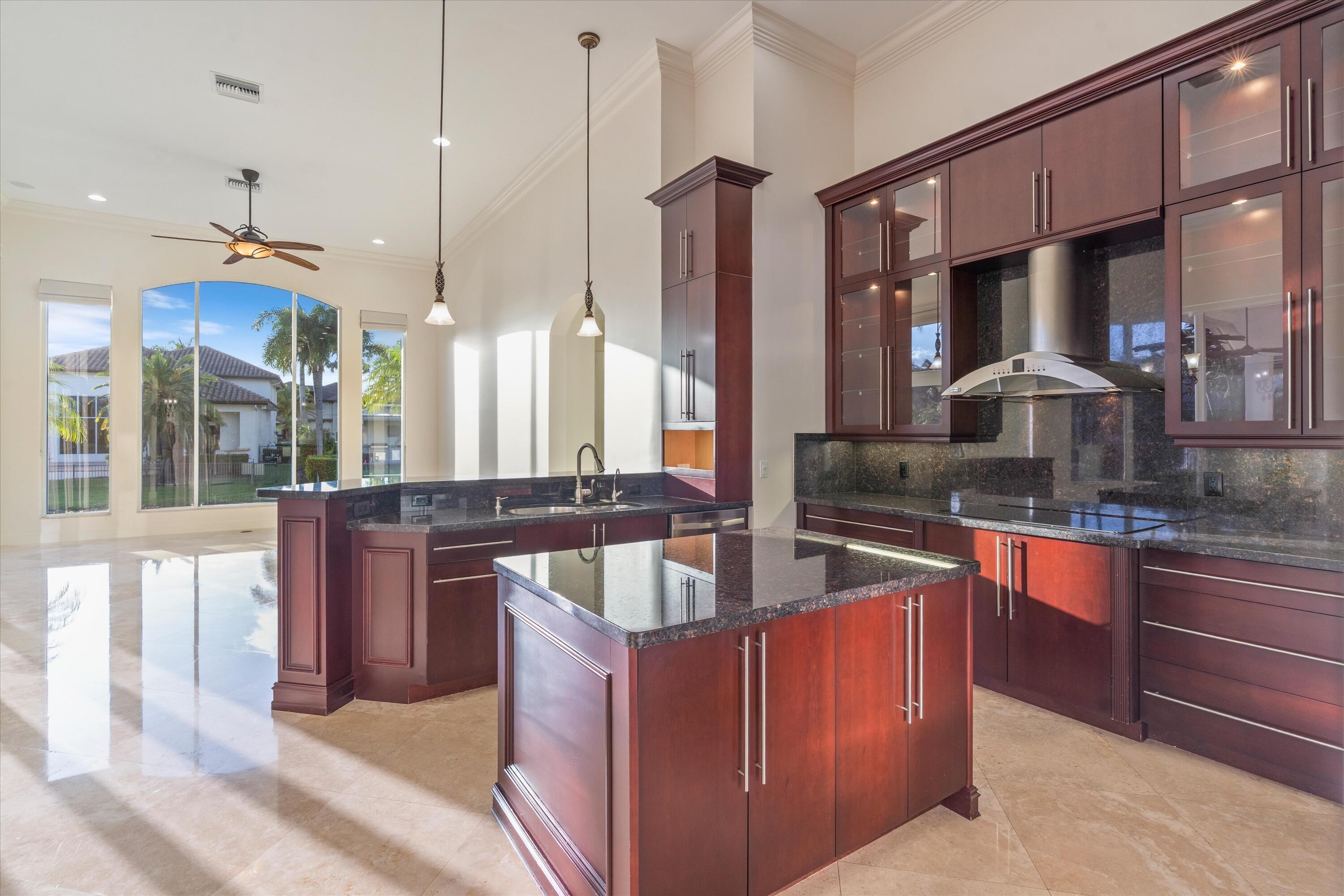 681 Carrotwood, Plantation FL 33324
