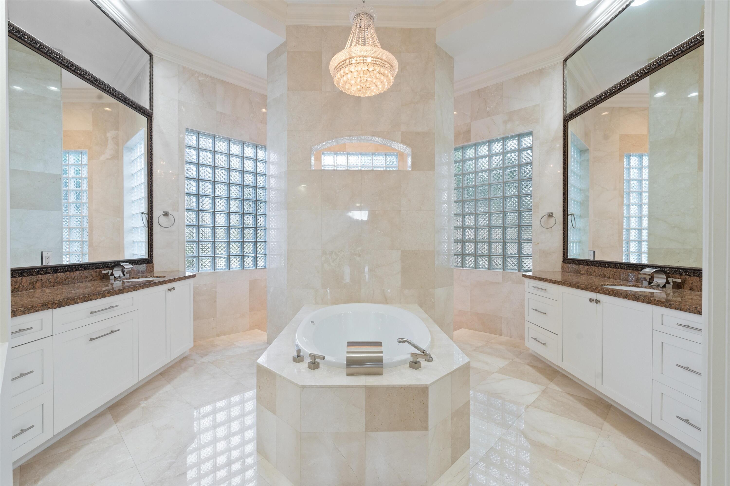 681 Carrotwood, Plantation FL 33324