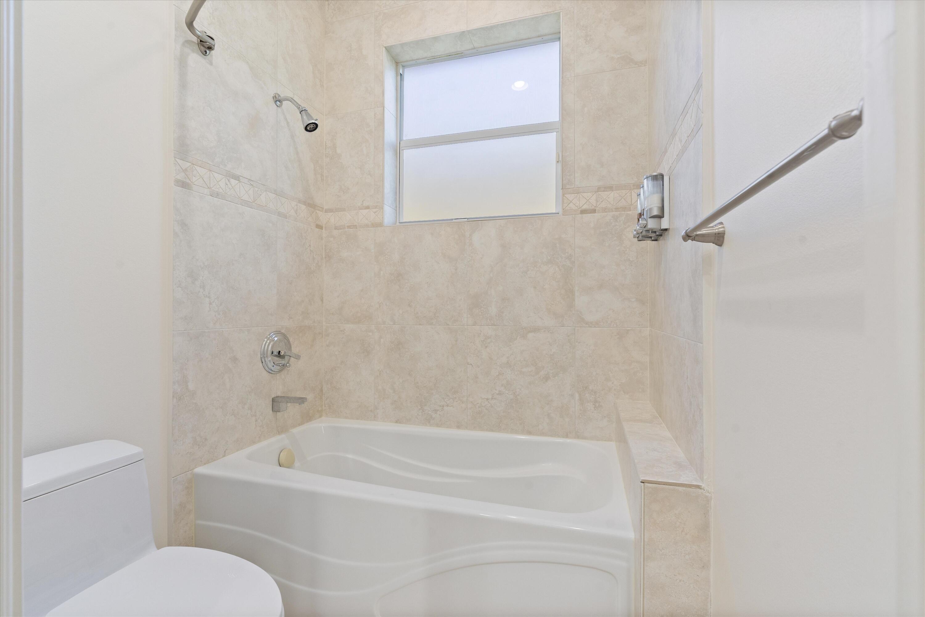 681 Carrotwood, Plantation FL 33324