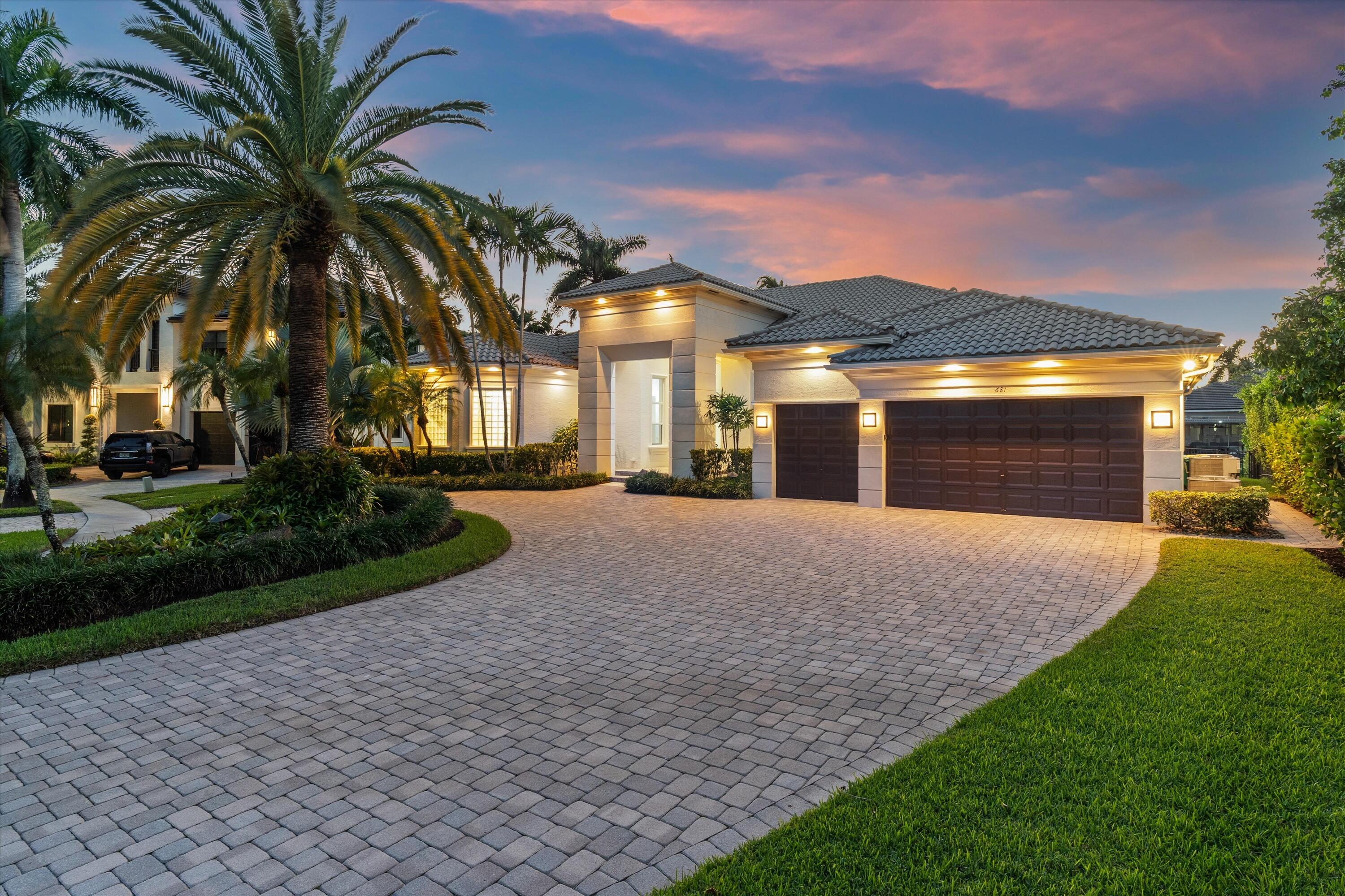 681 Carrotwood, Plantation FL 33324