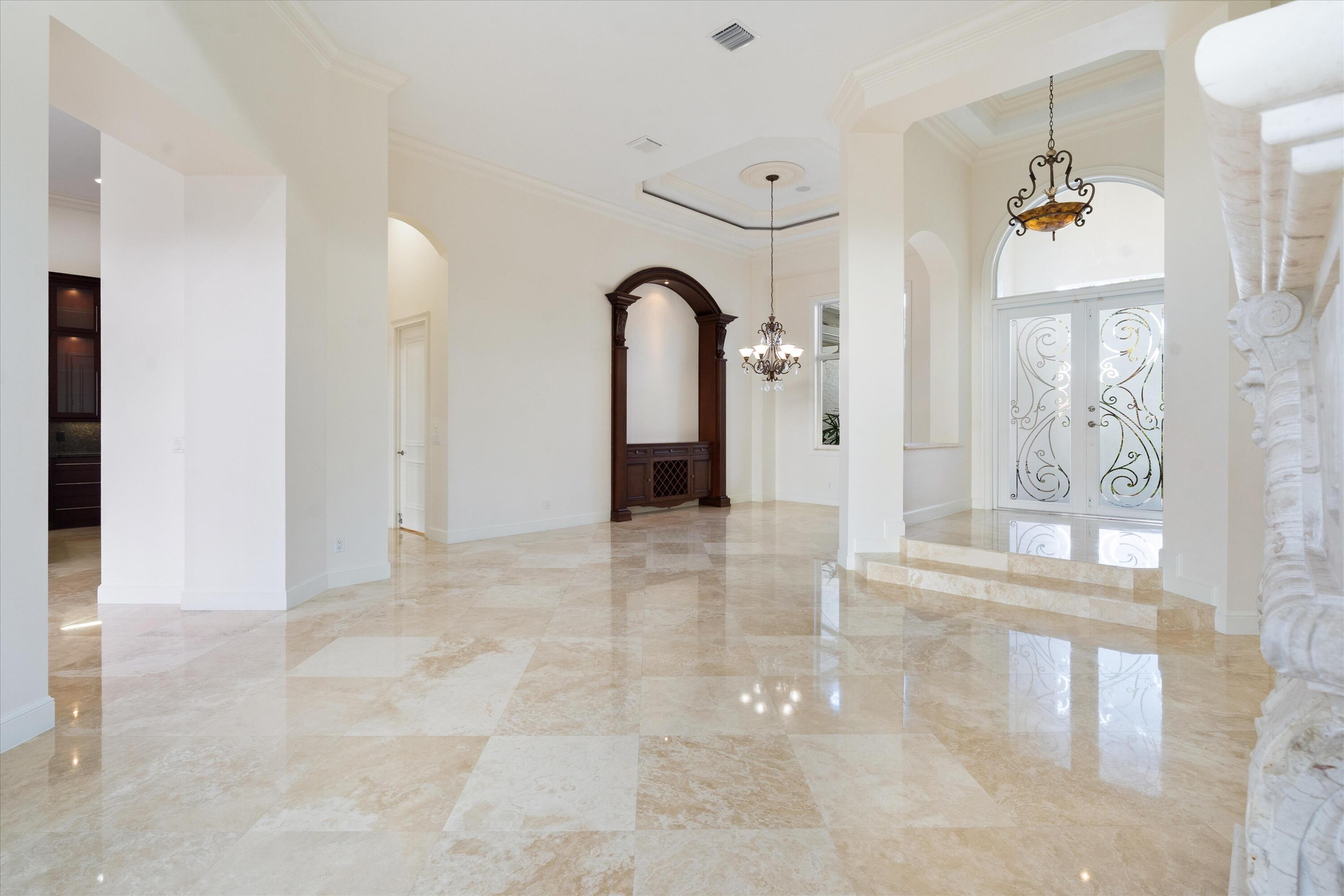 681 Carrotwood, Plantation FL 33324