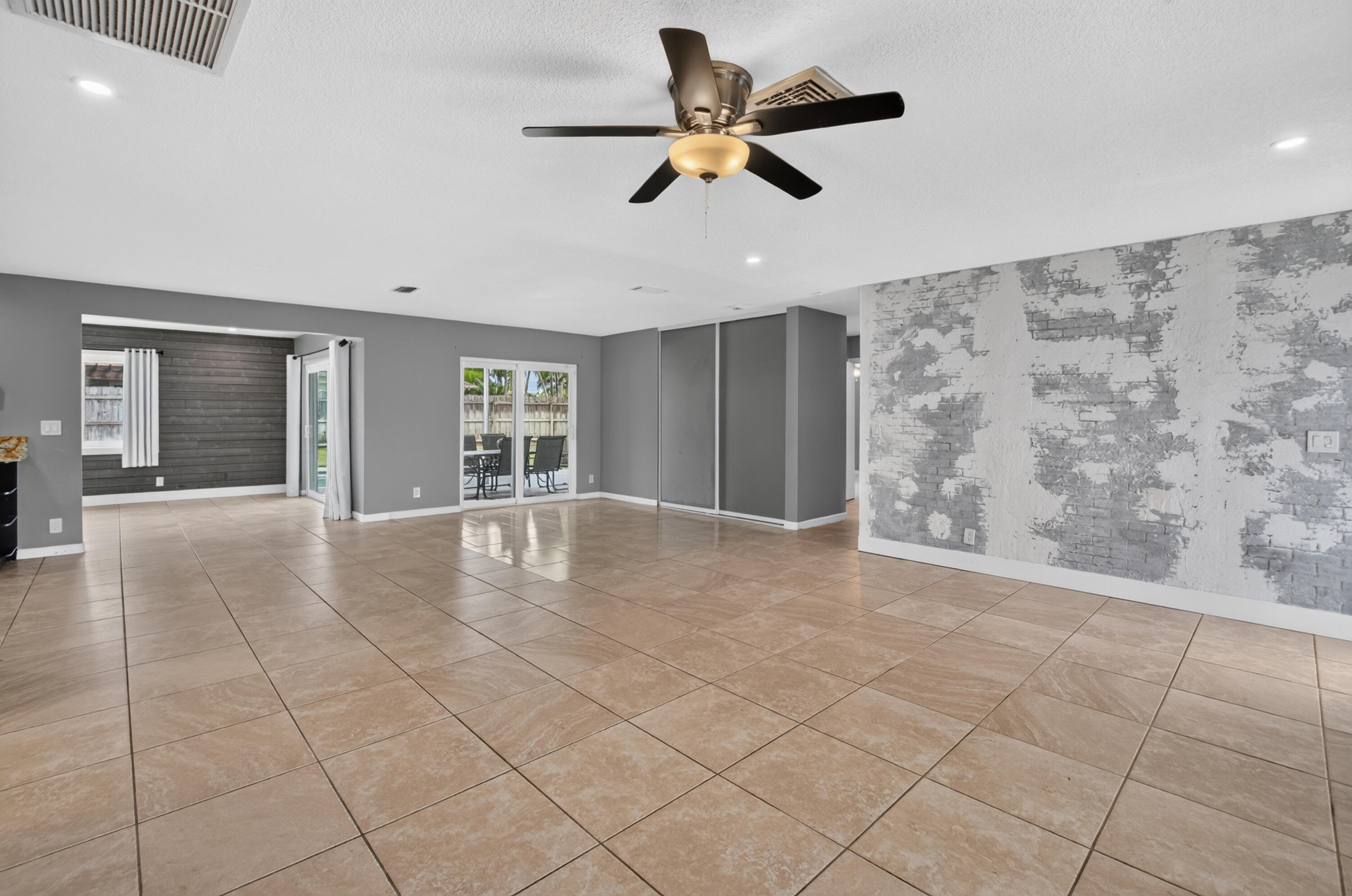 1023 SW 25TH, Boynton Beach FL 33426