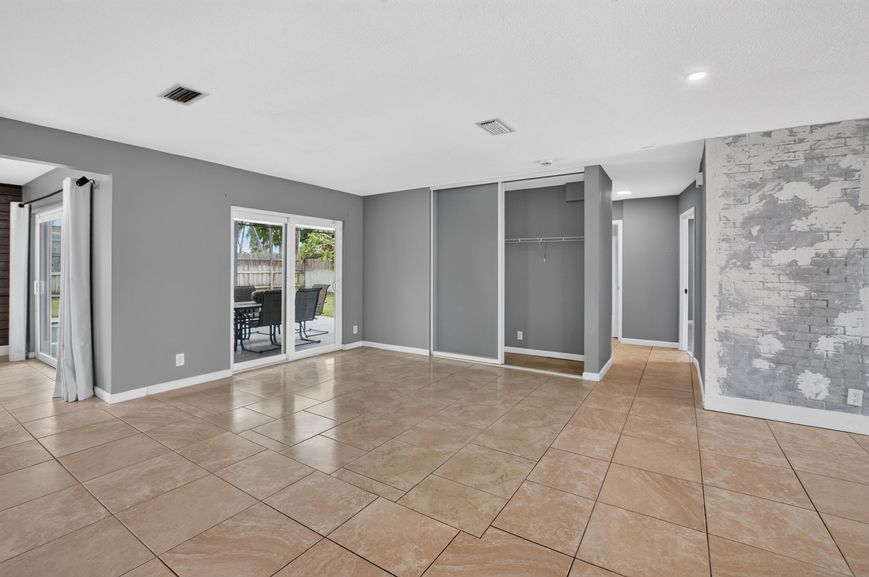 1023 SW 25TH, Boynton Beach FL 33426