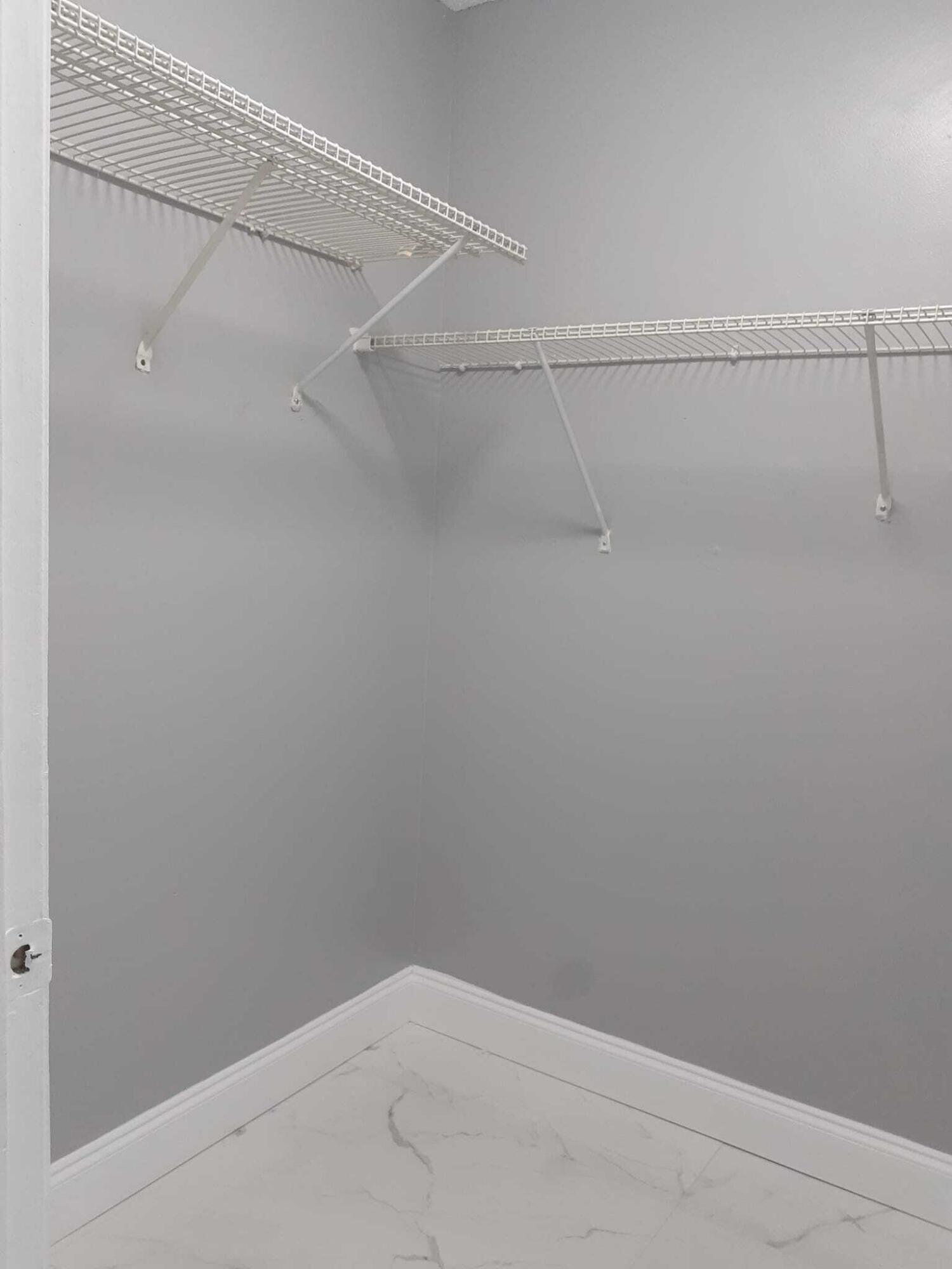 3441 NW 44TH #102, Oakland Park FL 33309