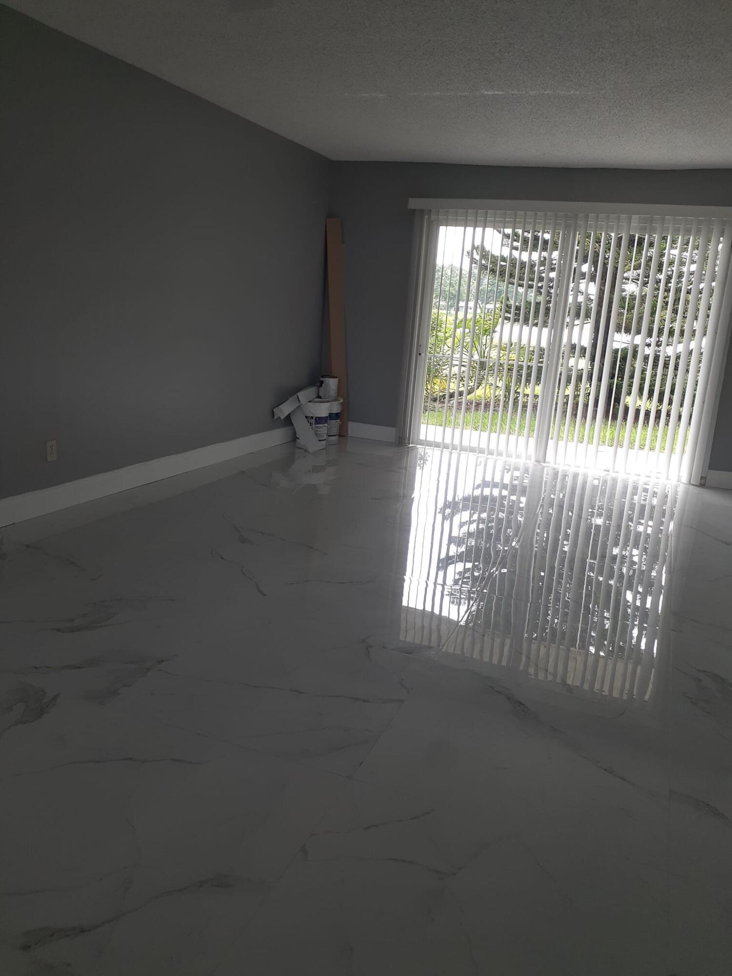 3441 NW 44TH #102, Oakland Park FL 33309