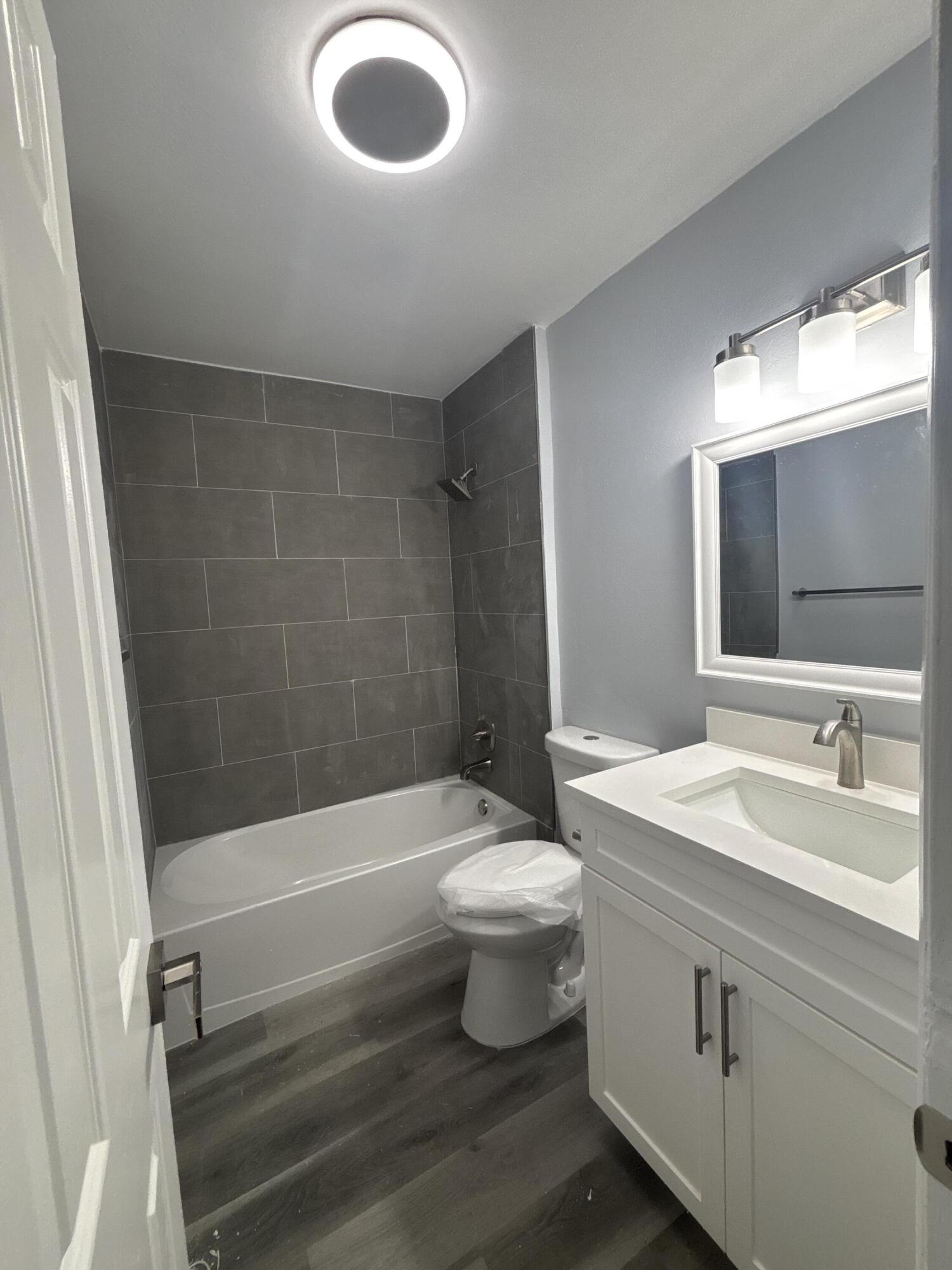 1701 NW 58TH #25, Lauderhill FL 33313