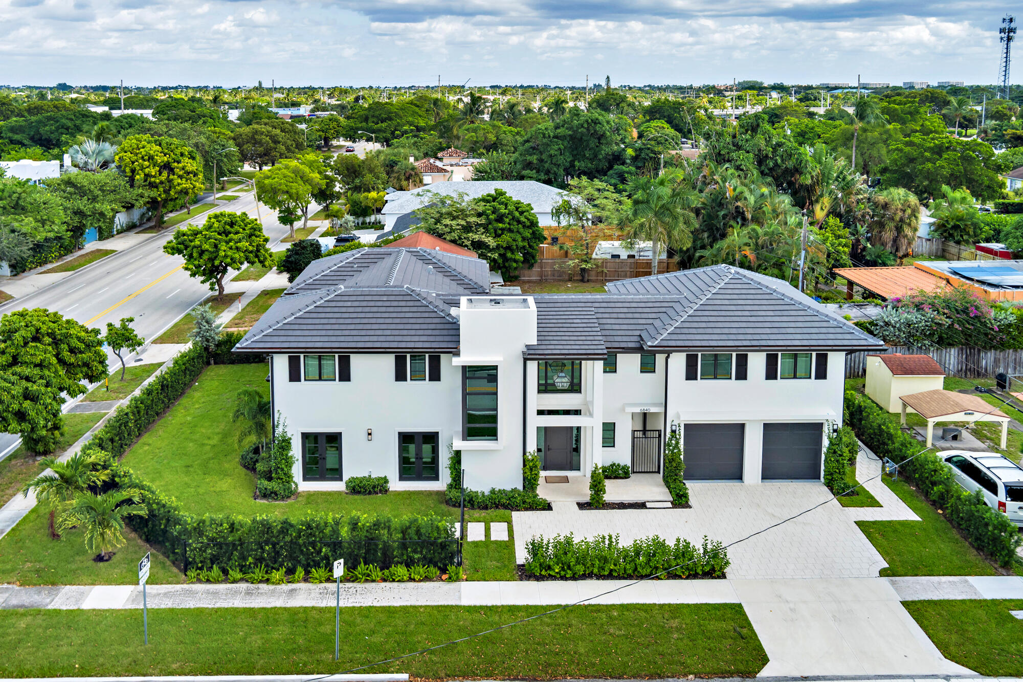 6840 LAKE, West Palm Beach FL 33405