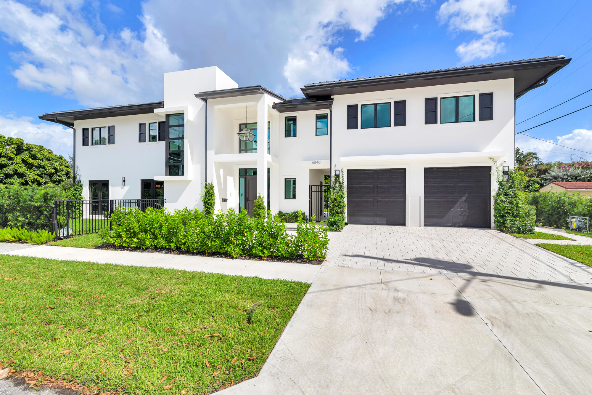 6840 LAKE, West Palm Beach FL 33405