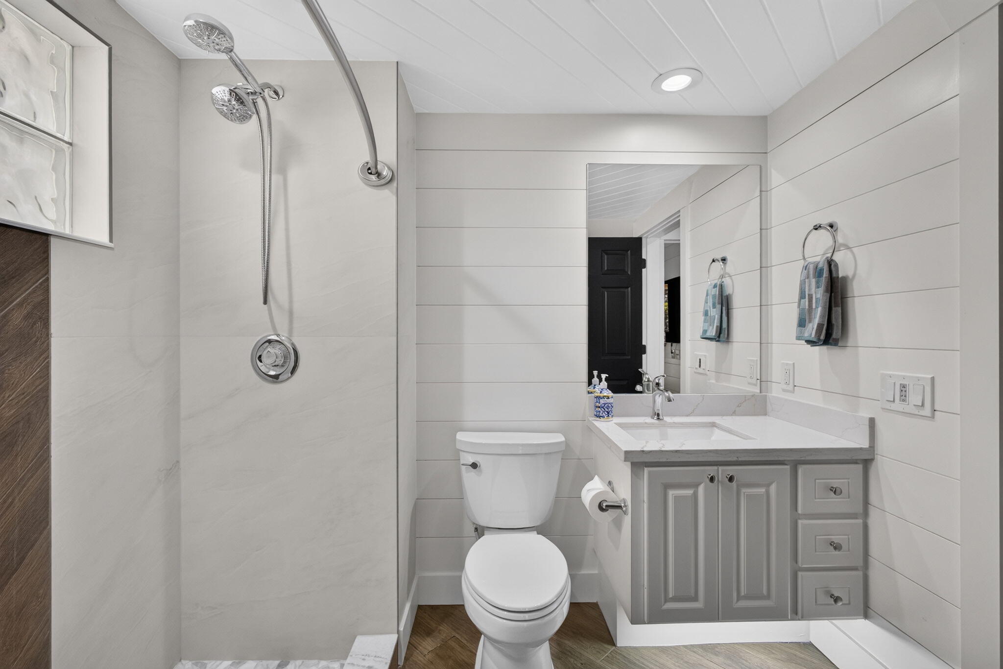 1597 JEAGA, Jupiter FL 33458
