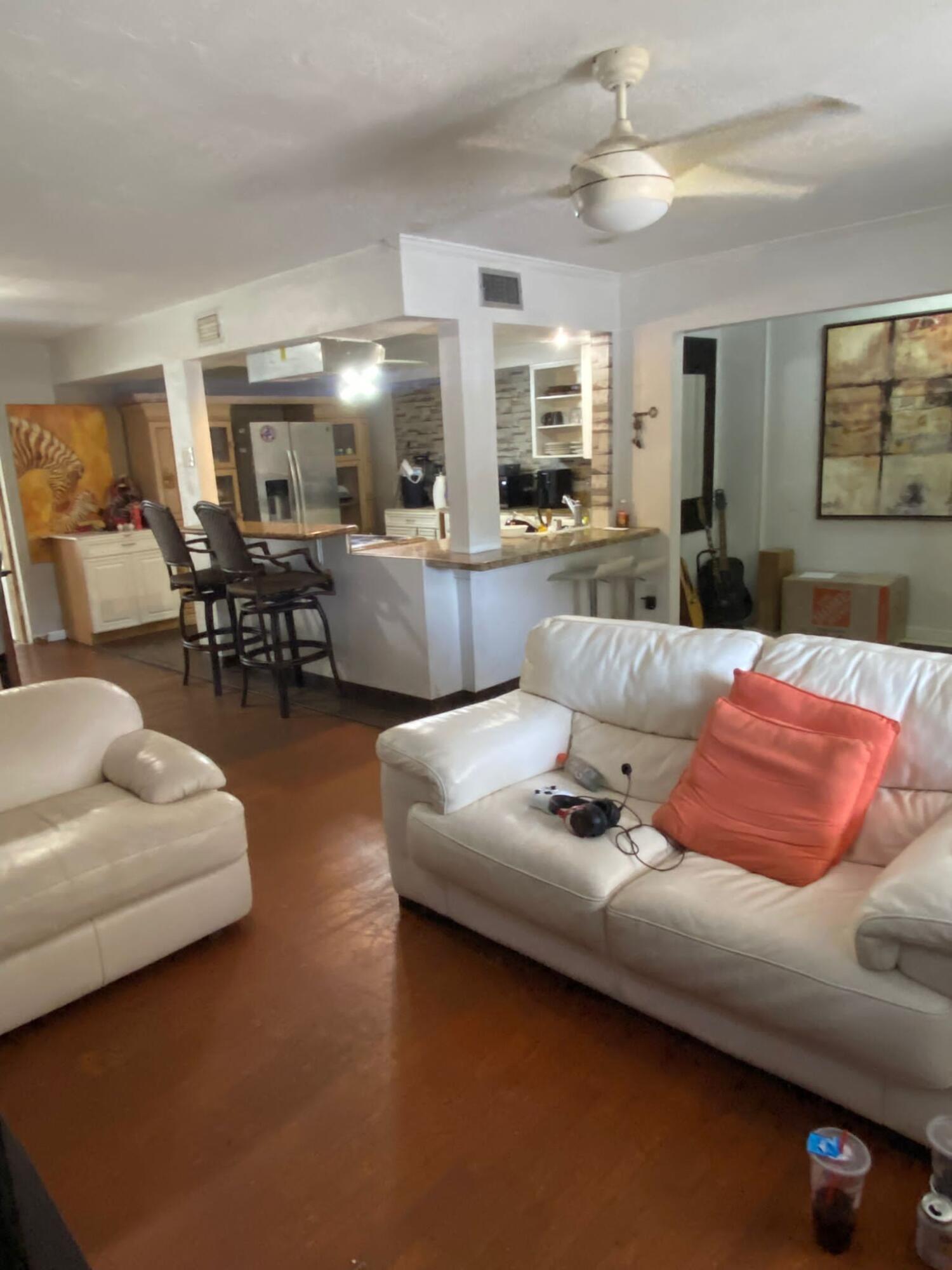 1975 Palm Acres, Palm Springs FL 33406