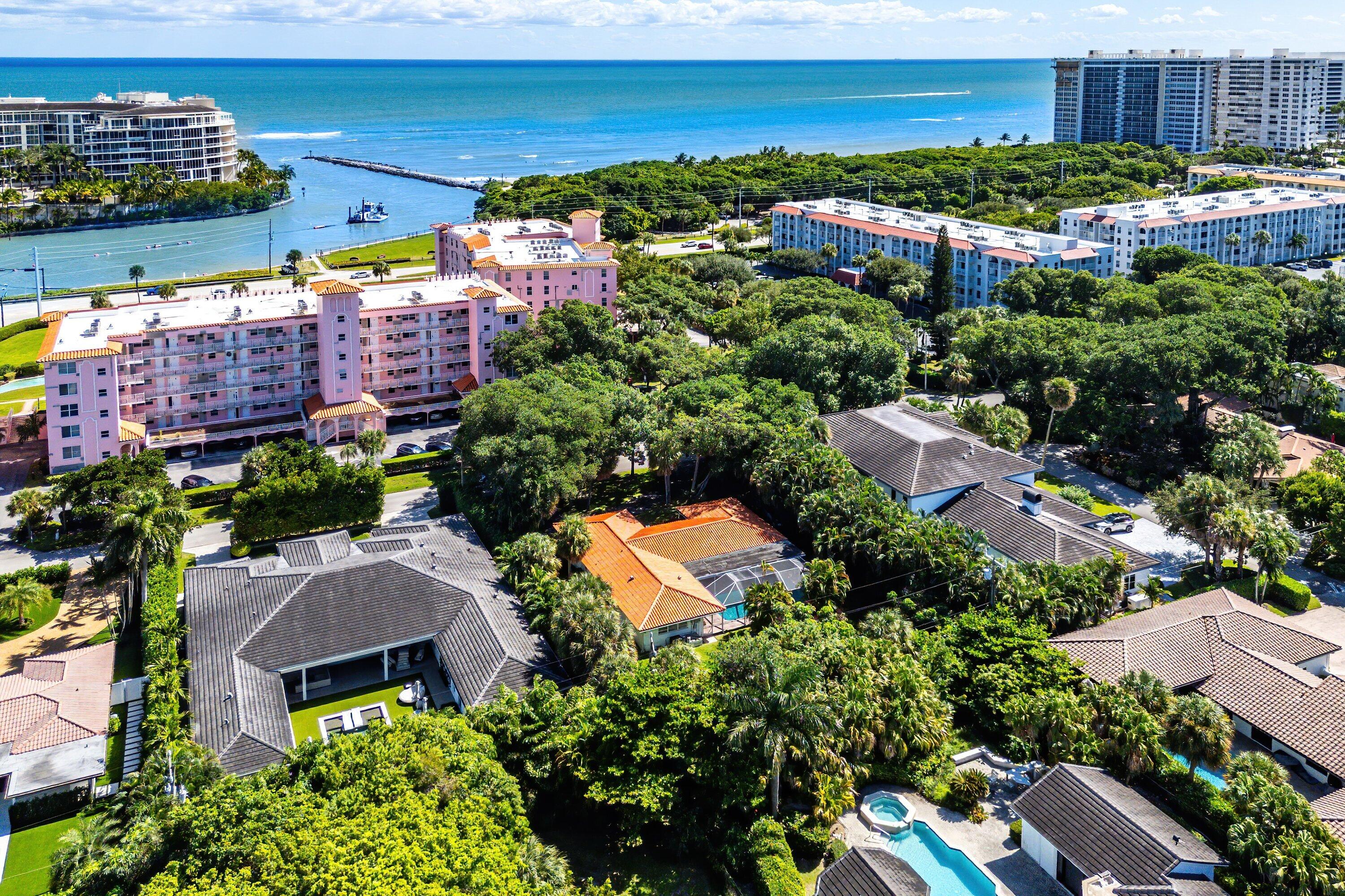 1075 Banyan, Boca Raton FL 33432