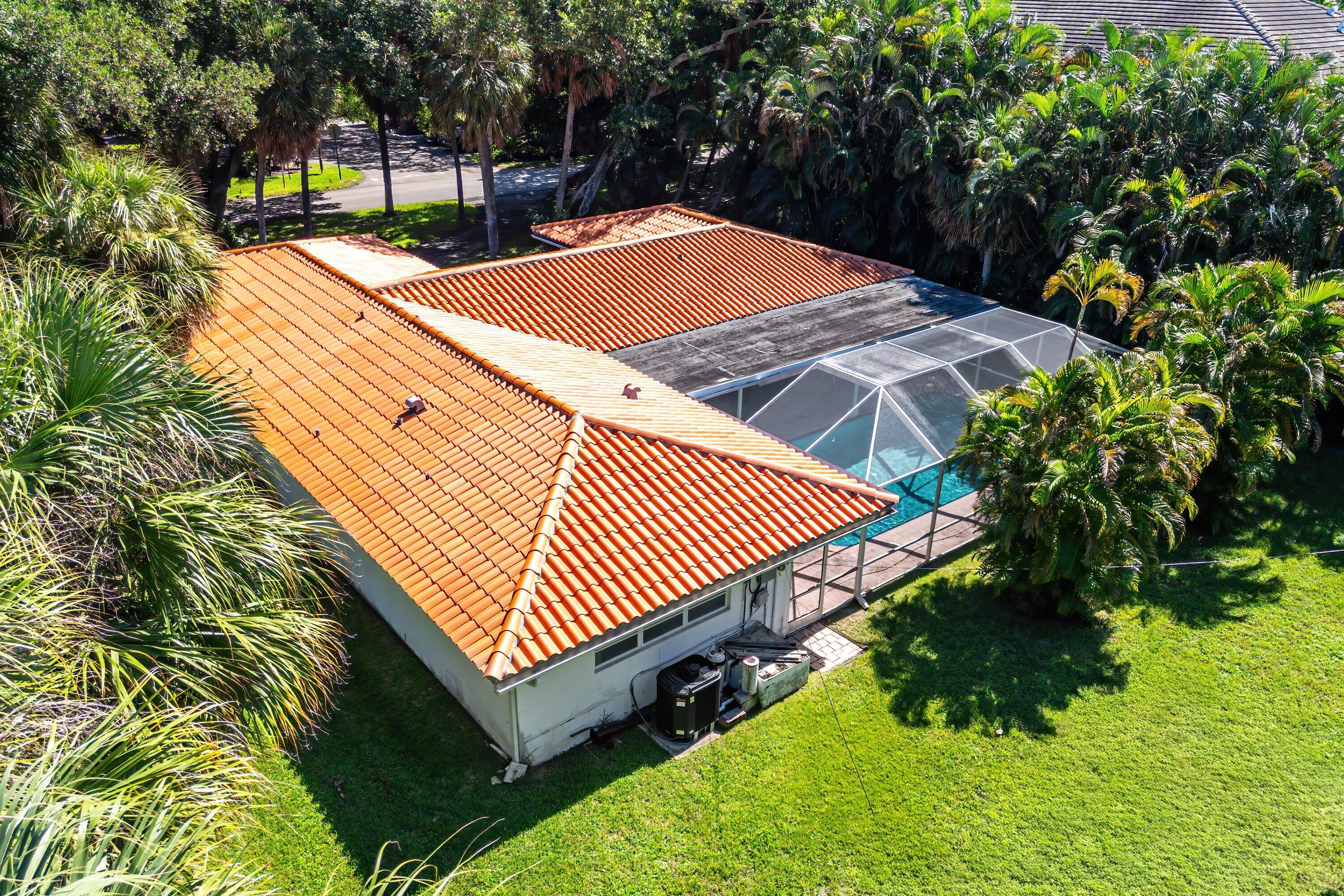 1075 Banyan, Boca Raton FL 33432