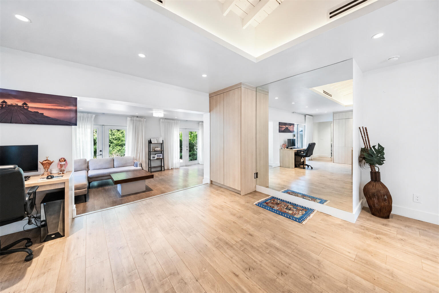 919 Granada Groves, Coral Gables FL 33134