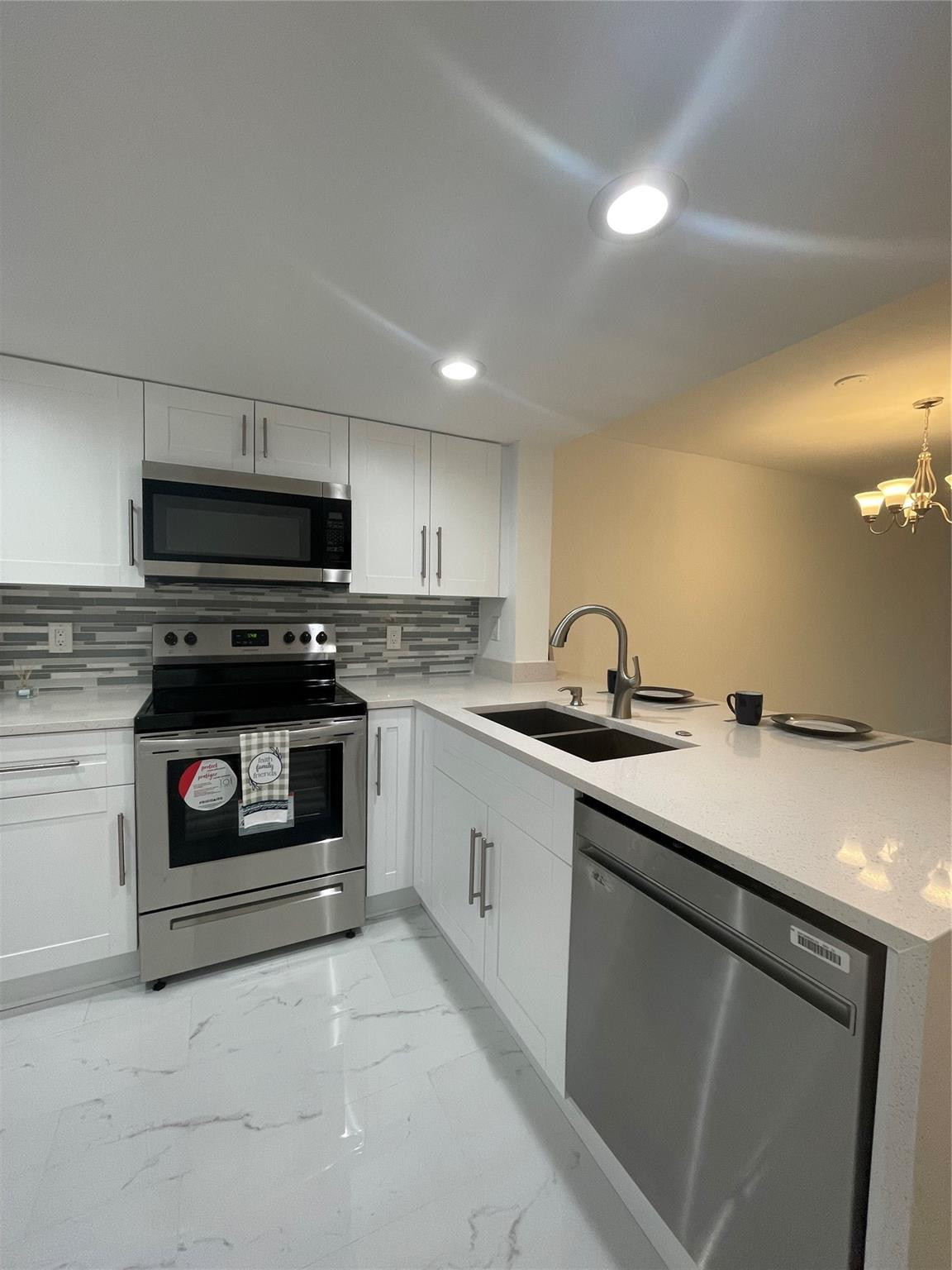 8025 S COLONY #106, Tamarac FL 33321
