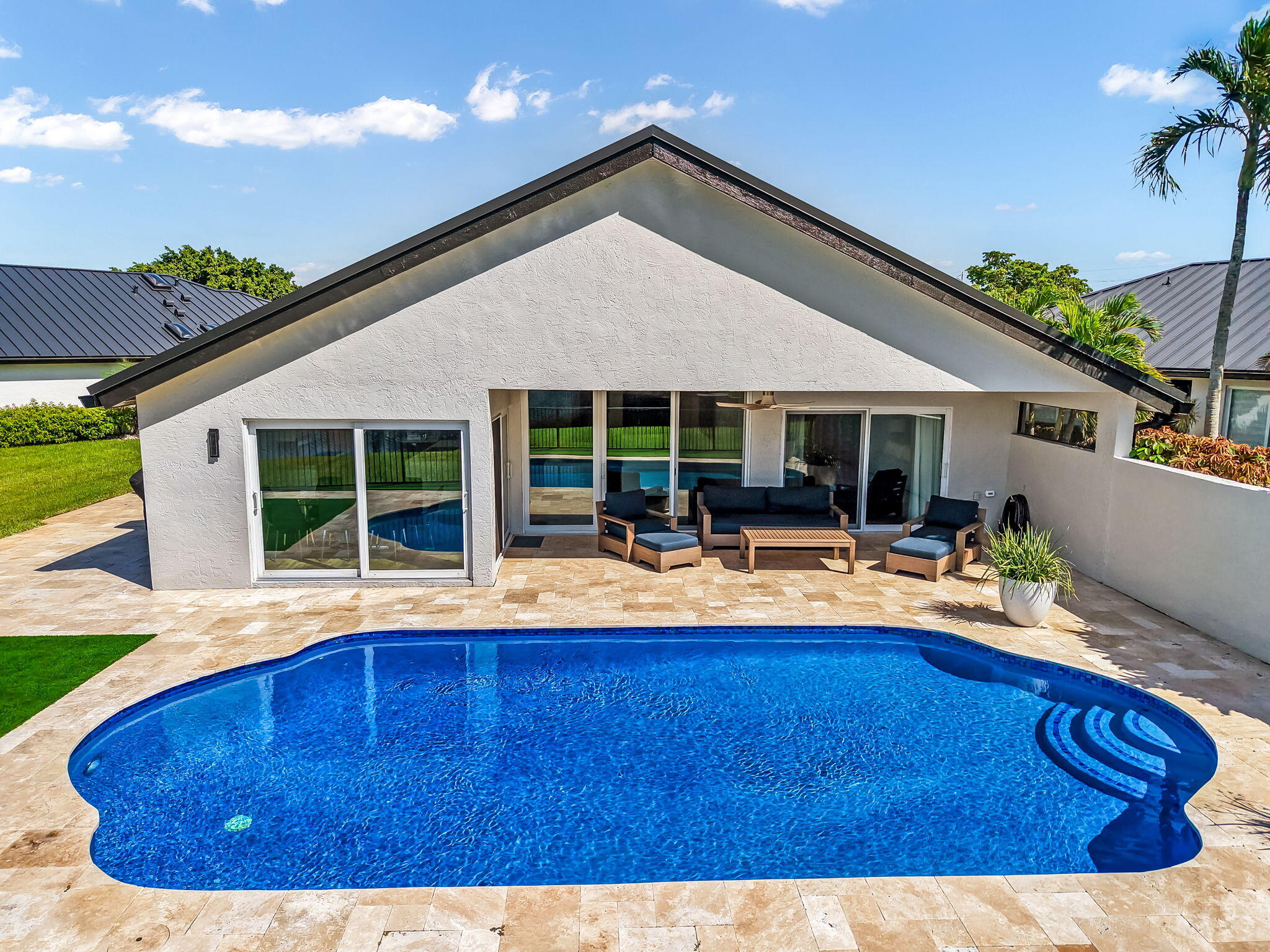 21464 Bridgeview, Boca Raton FL 33428