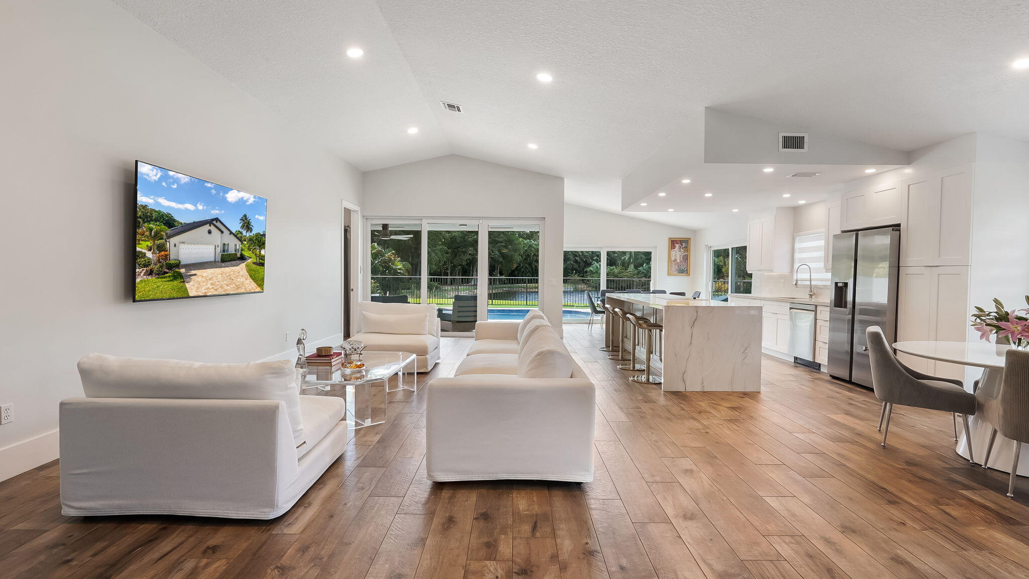 21464 Bridgeview, Boca Raton FL 33428