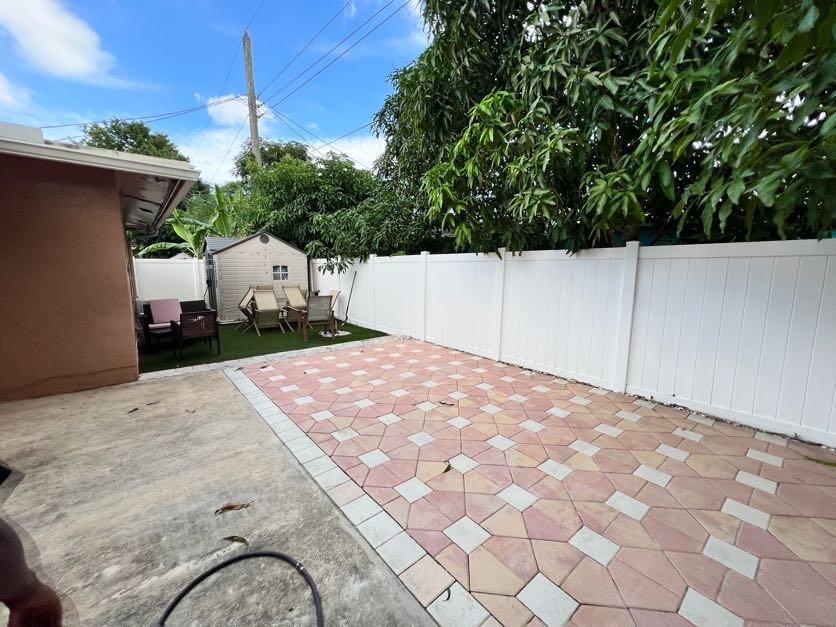3362 NW 23RD, Lauderdale Lakes FL 33311