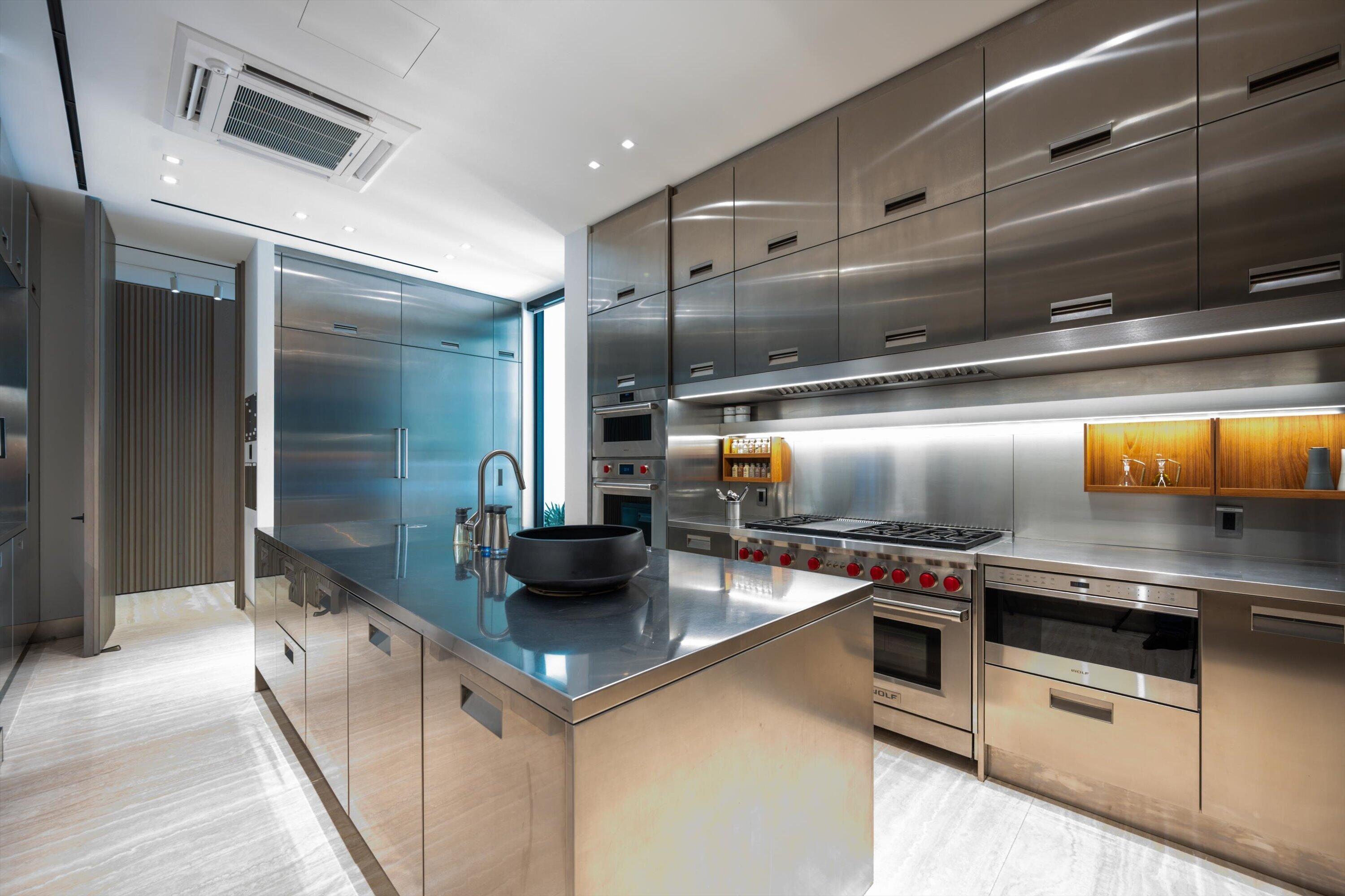 600 NE 5th, Boca Raton FL 33432