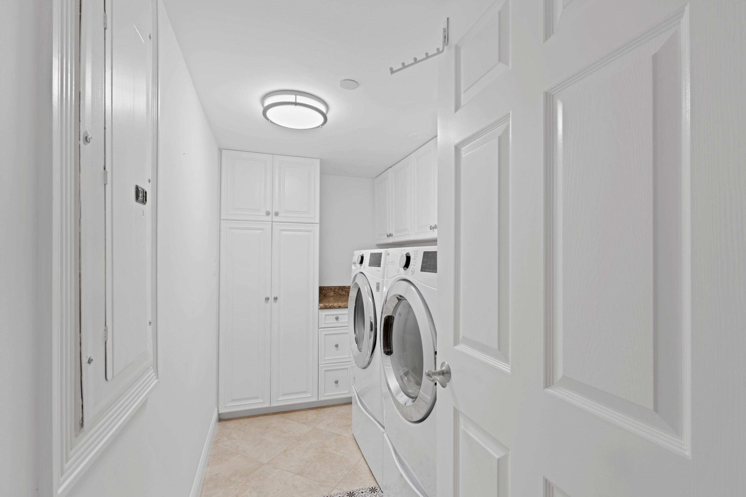 19670 Beach #B303, Jupiter FL 33469