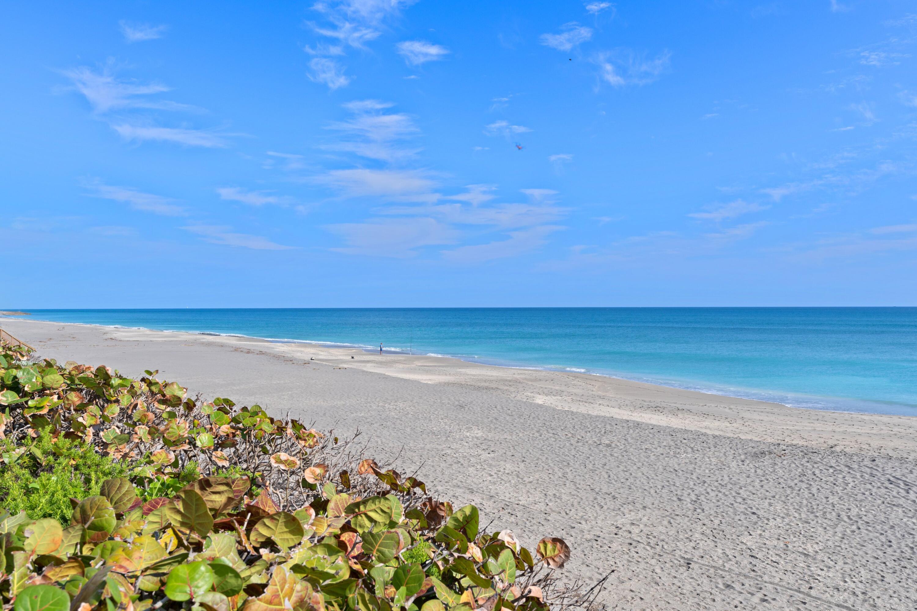 19670 Beach #B303, Jupiter FL 33469