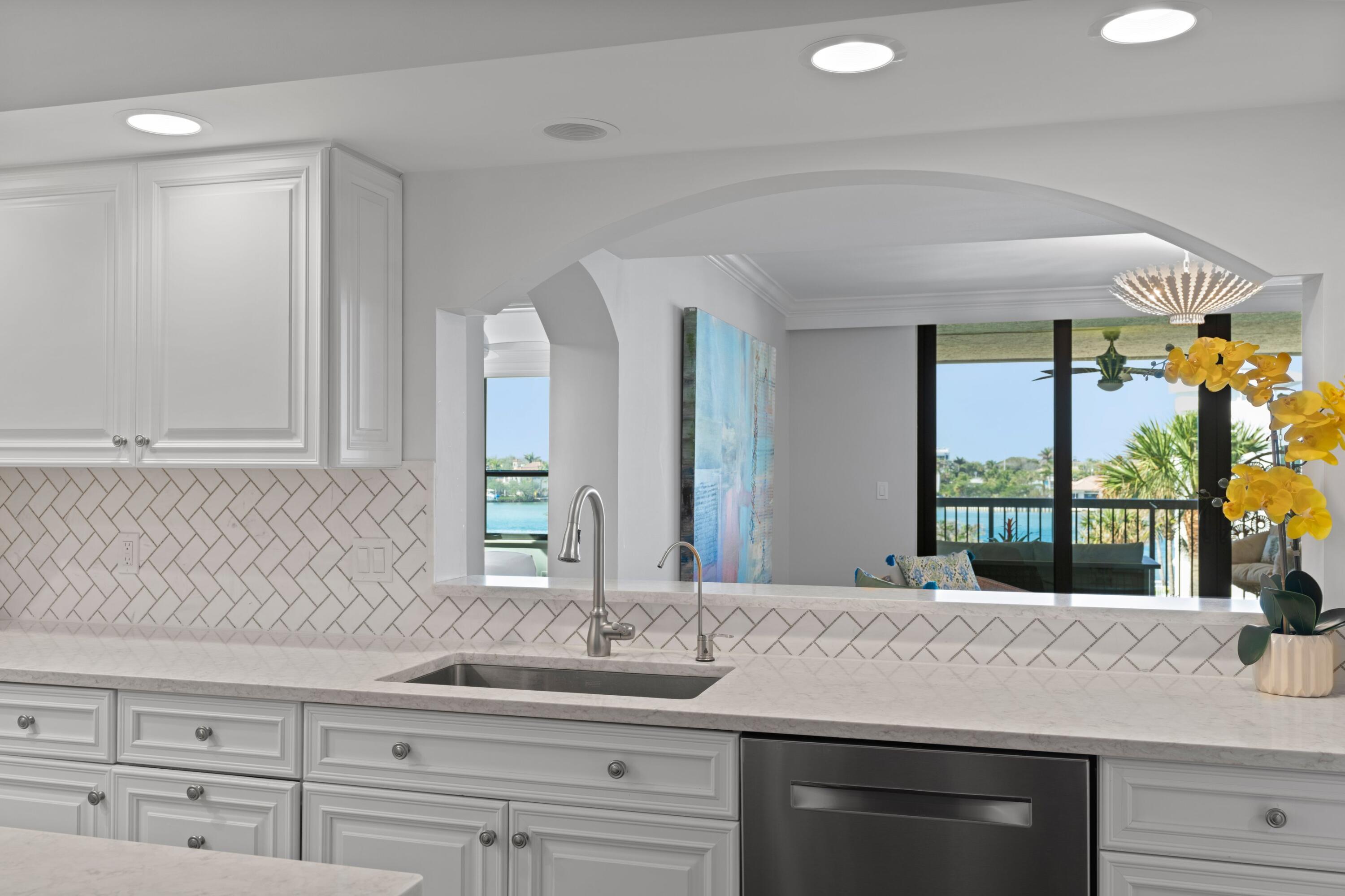 19670 Beach #B303, Jupiter FL 33469