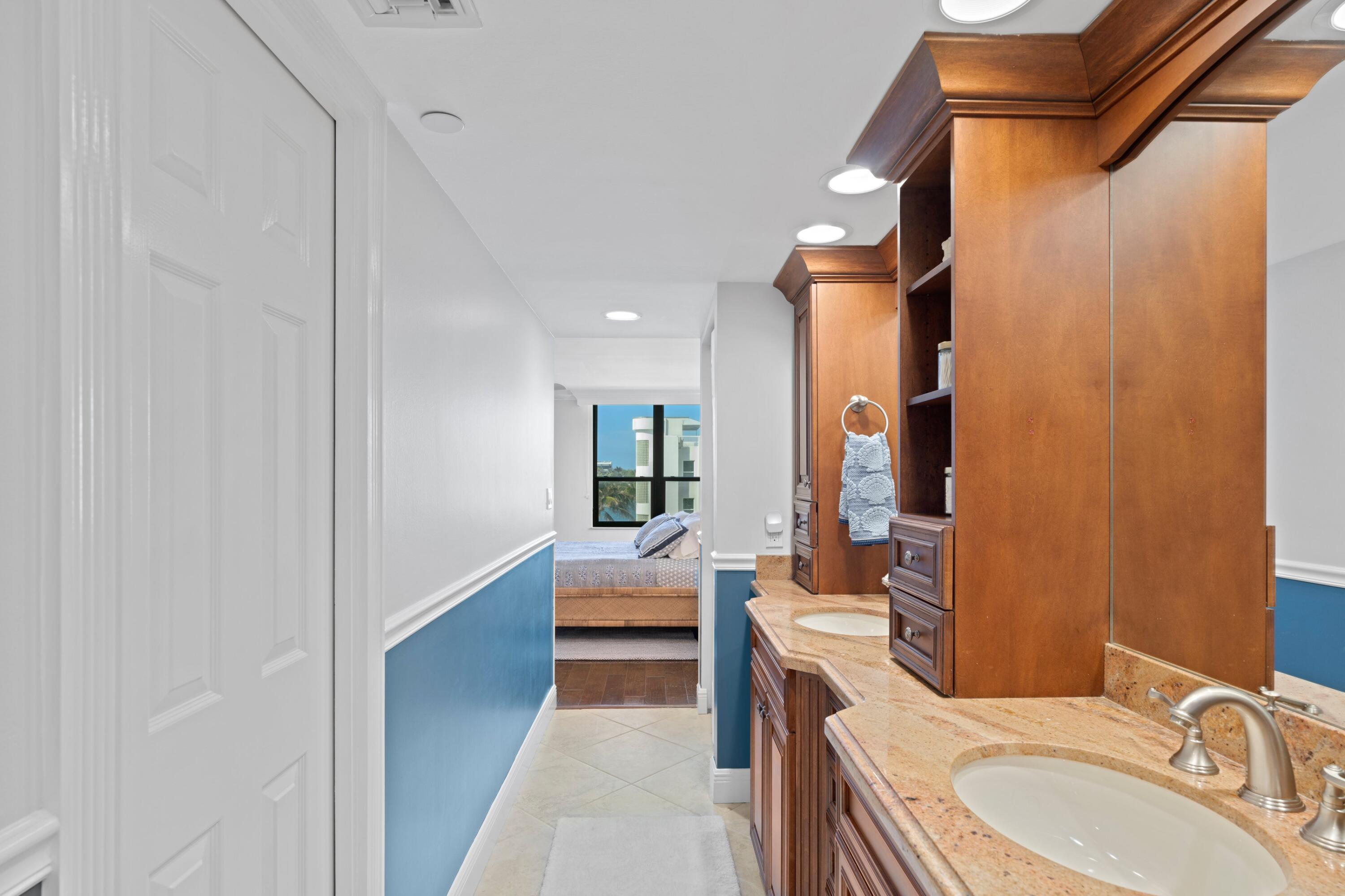 19670 Beach #B303, Jupiter FL 33469