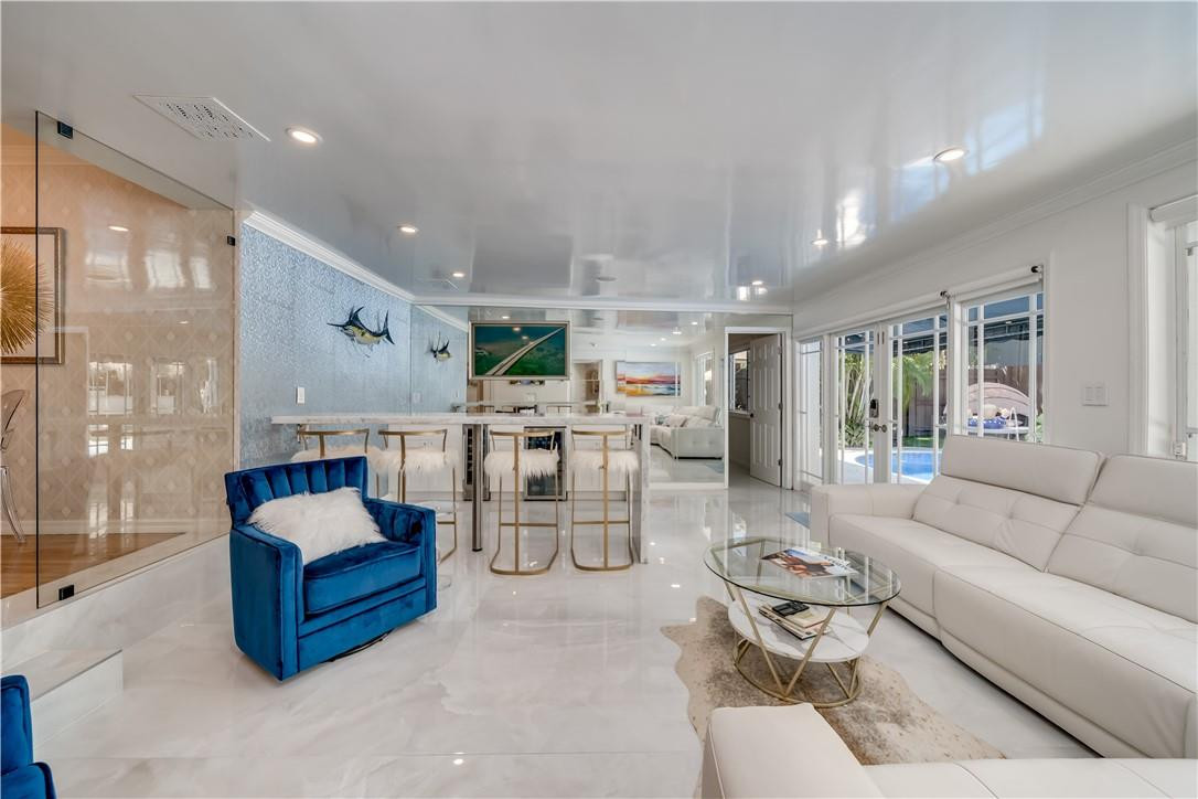 417 NE 15th, Fort Lauderdale FL 33301