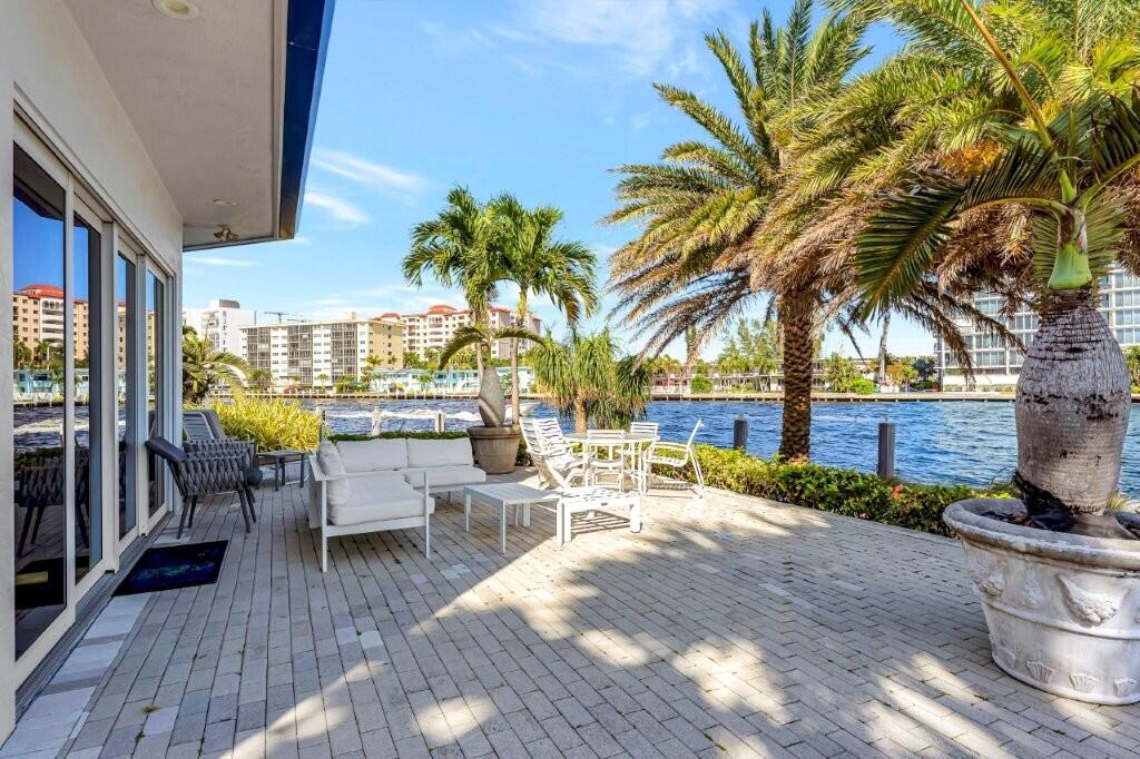 2870 NE 9TH, Pompano Beach FL 33062