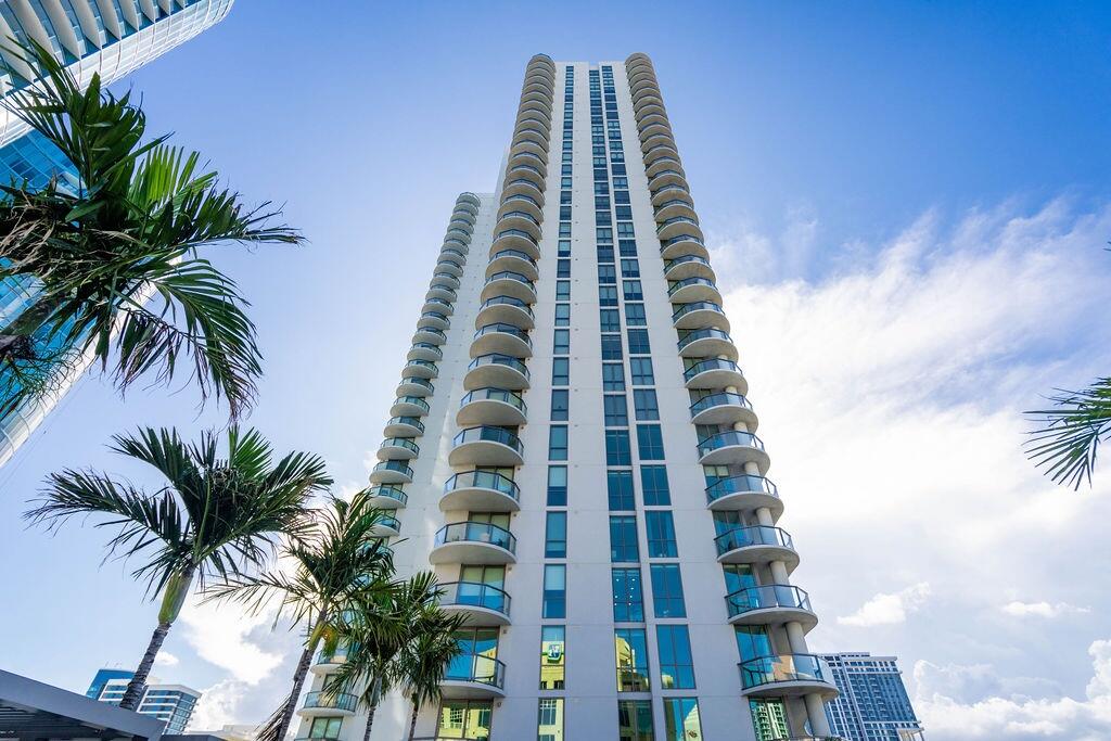 100 E Las Olas #3501, Fort Lauderdale FL 33301