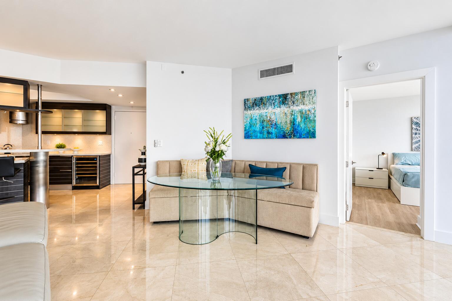 400 ALTON #1704, Miami Beach FL 33139