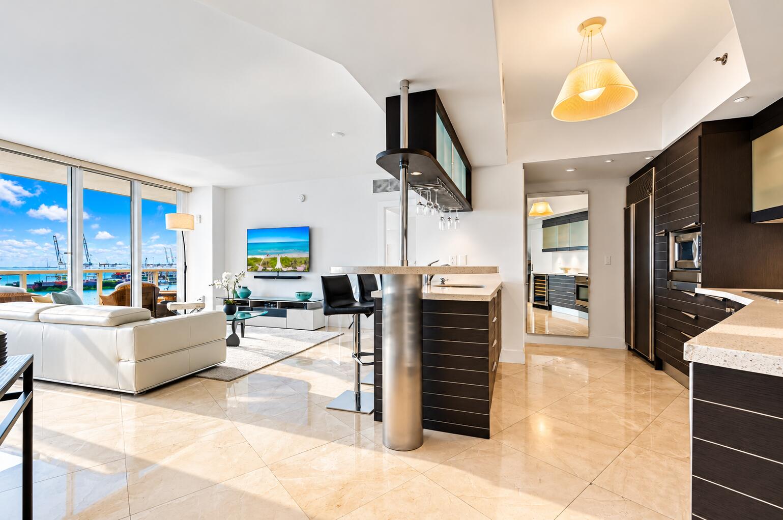 400 ALTON #1704, Miami Beach FL 33139