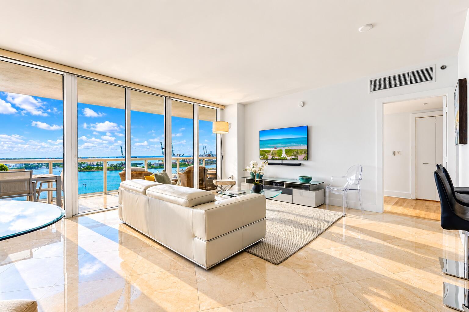 400 ALTON #1704, Miami Beach FL 33139