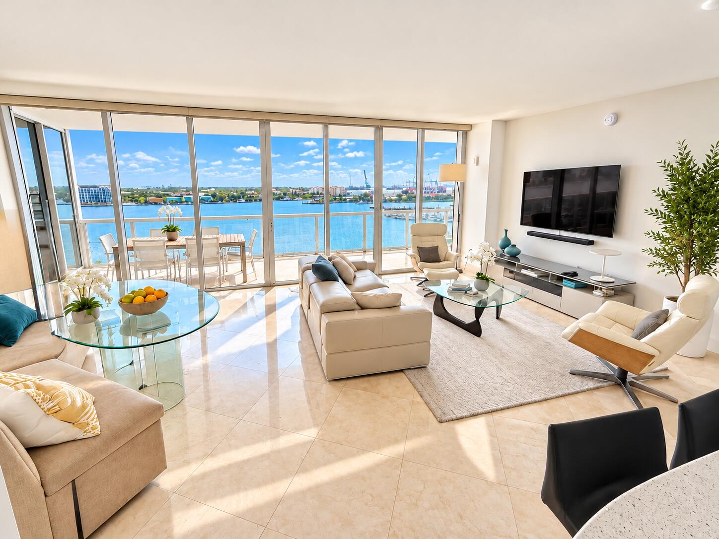 400 ALTON #1704, Miami Beach FL 33139