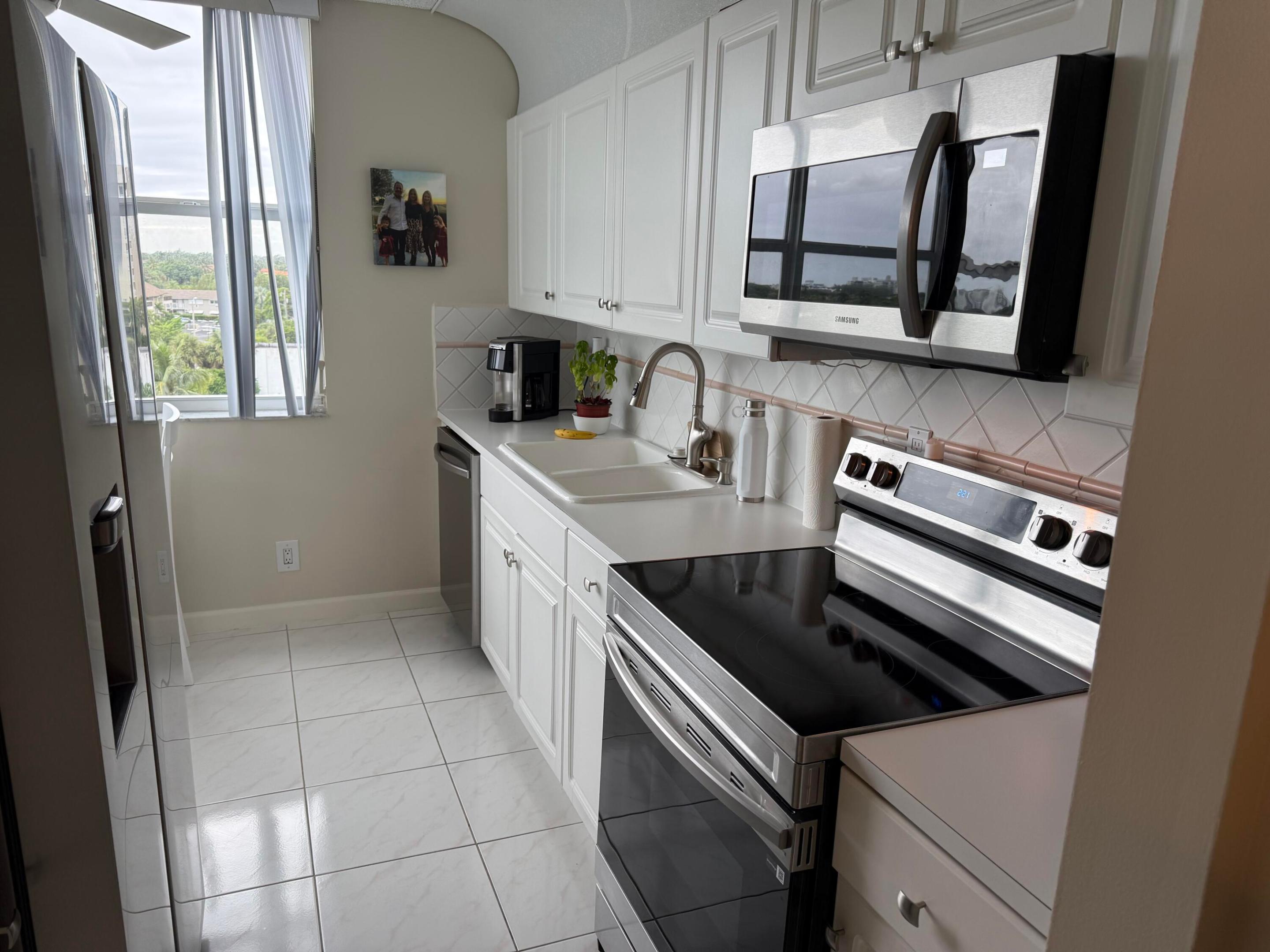 2639 N Riverside #605, Pompano Beach FL 33062
