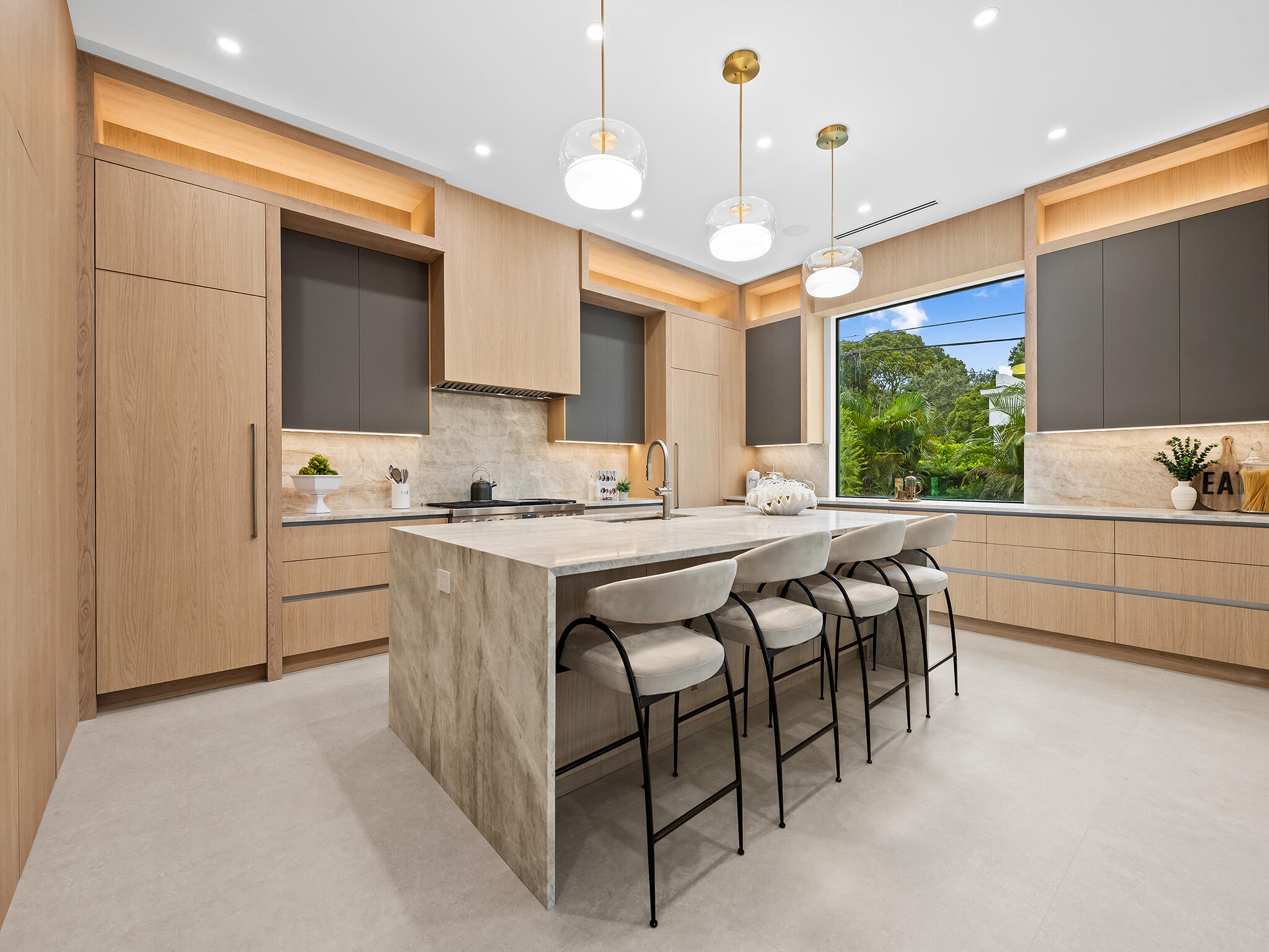 2737 NE 18th, Fort Lauderdale FL 33305