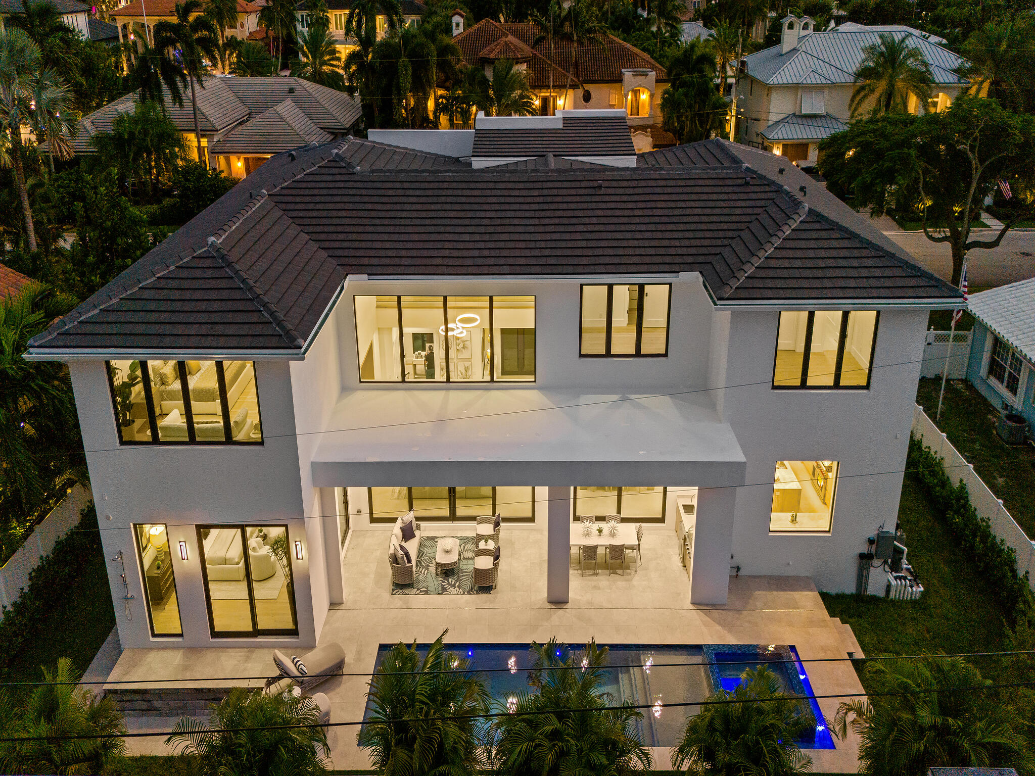 2737 NE 18th, Fort Lauderdale FL 33305