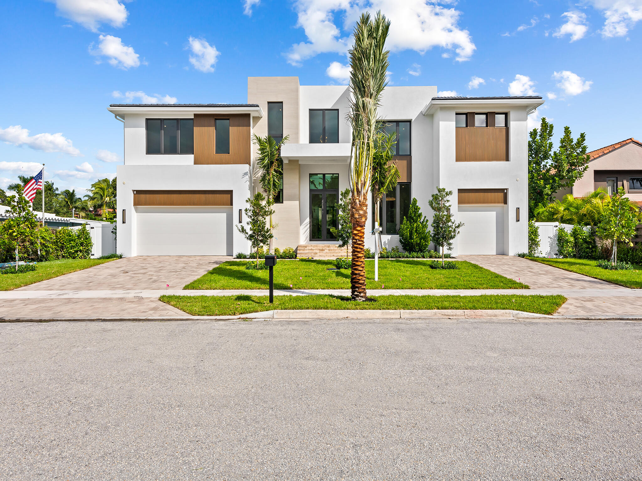 2737 NE 18th, Fort Lauderdale FL 33305