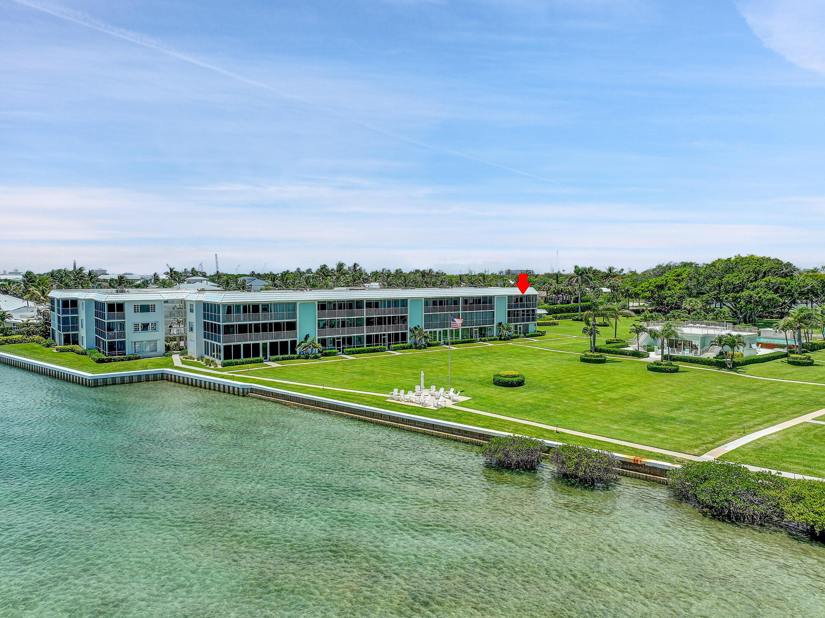100 Waterway #E306, Tequesta FL 33469