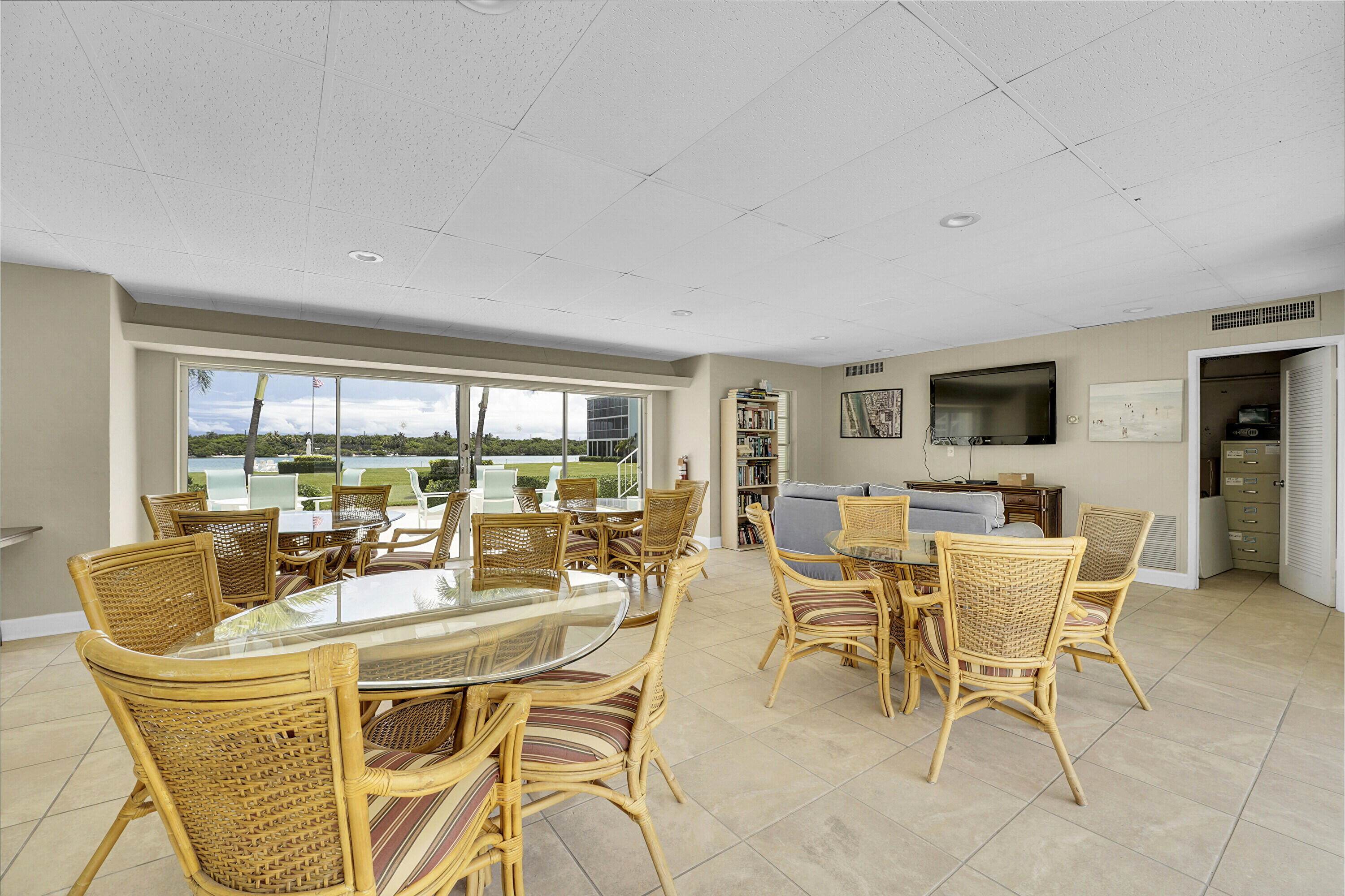 100 Waterway #E306, Tequesta FL 33469