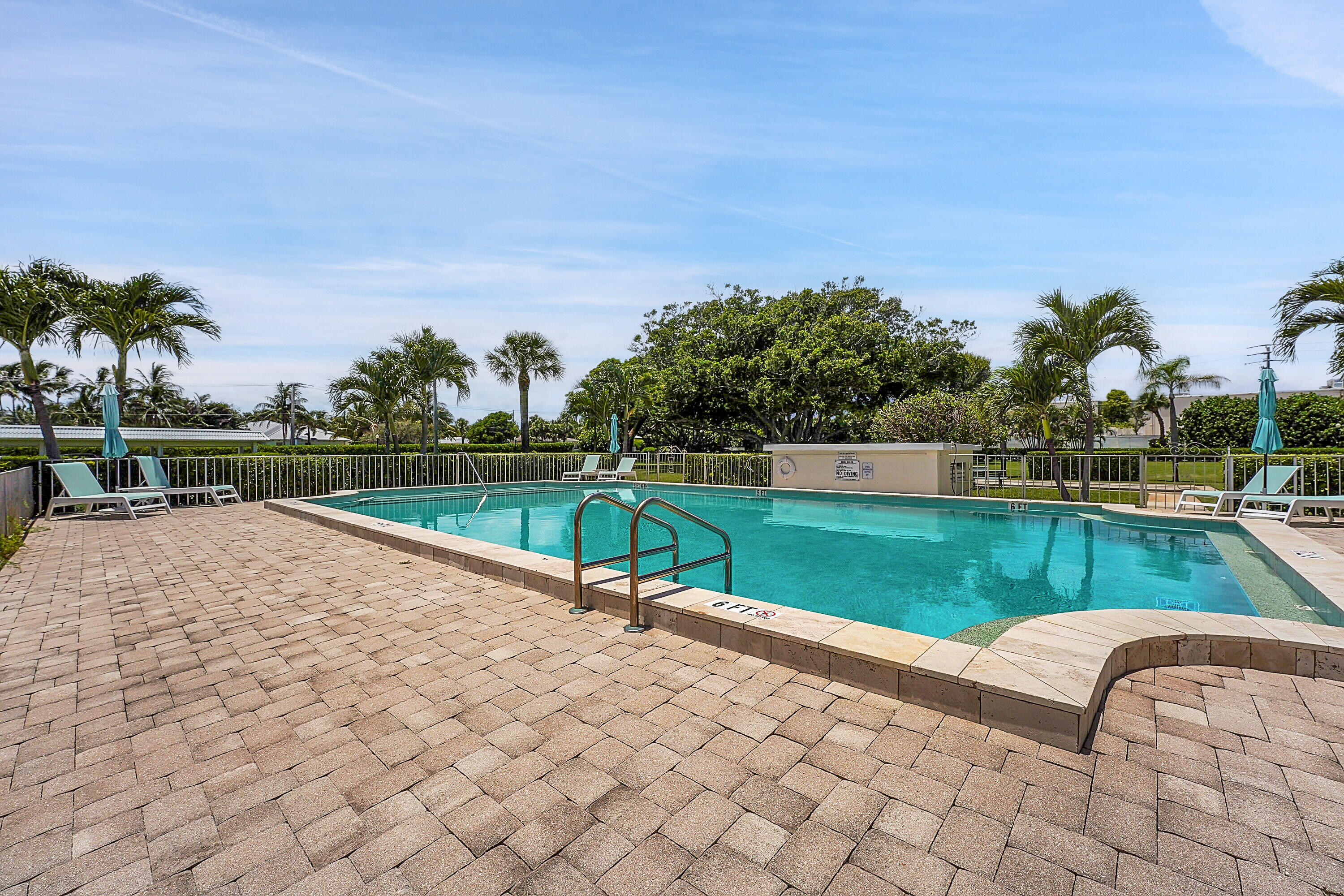 100 Waterway #E306, Tequesta FL 33469