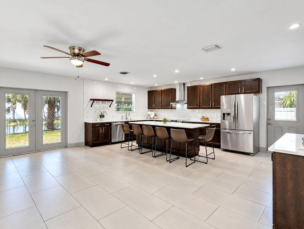 72 W PALM #Unit 0, Margate FL 33063